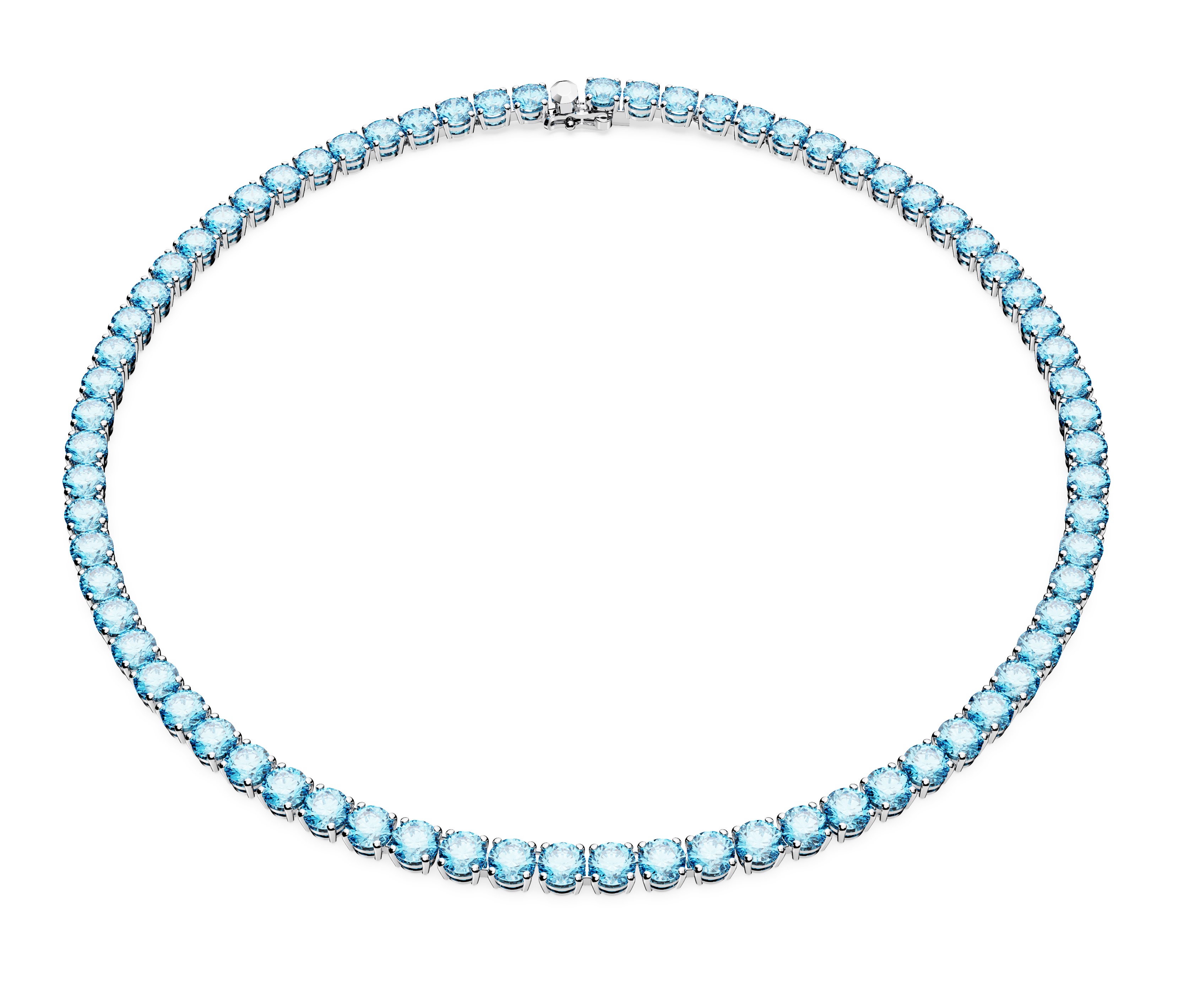 高爾宣配戴Matrix Tennis藍色項鍊。NT$15,000（SWAROVSKI提供）