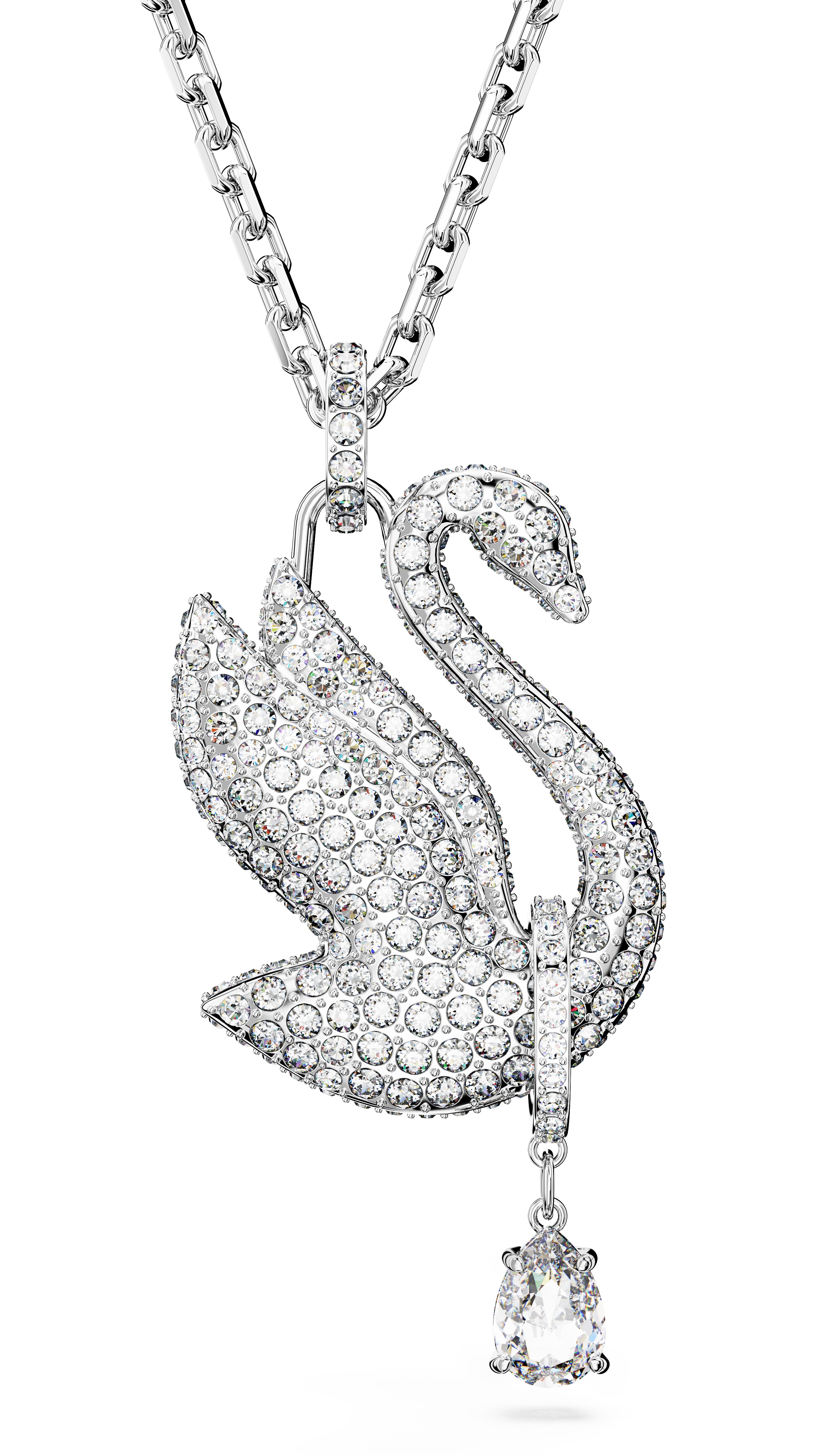 萬秀孫張瑞夫配戴的Iconic Swan項鍊。NT$10,000（SWAROVSKI提供）