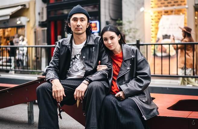 當初為了愛，歐陽靖待在日本結婚生了小孩但是對方沒要負責，因為疫情分隔兩地最後離婚收場；此為昔日交往畫面。（翻攝臉書）