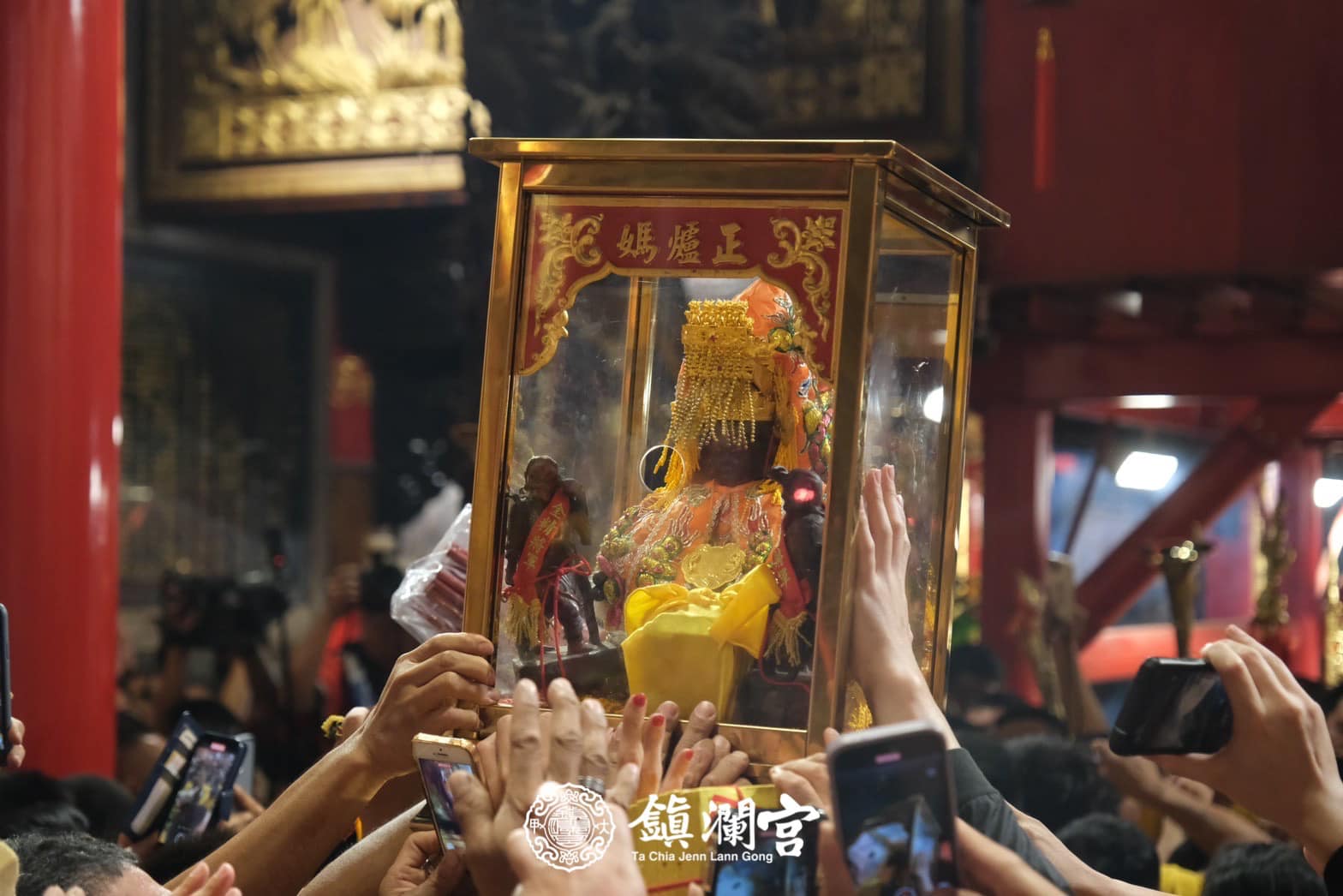 嘉義一名11歲男童為了追大甲媽，從嘉義狂騎30公里到雲林。（翻攝自大甲鎮瀾宮臉書）