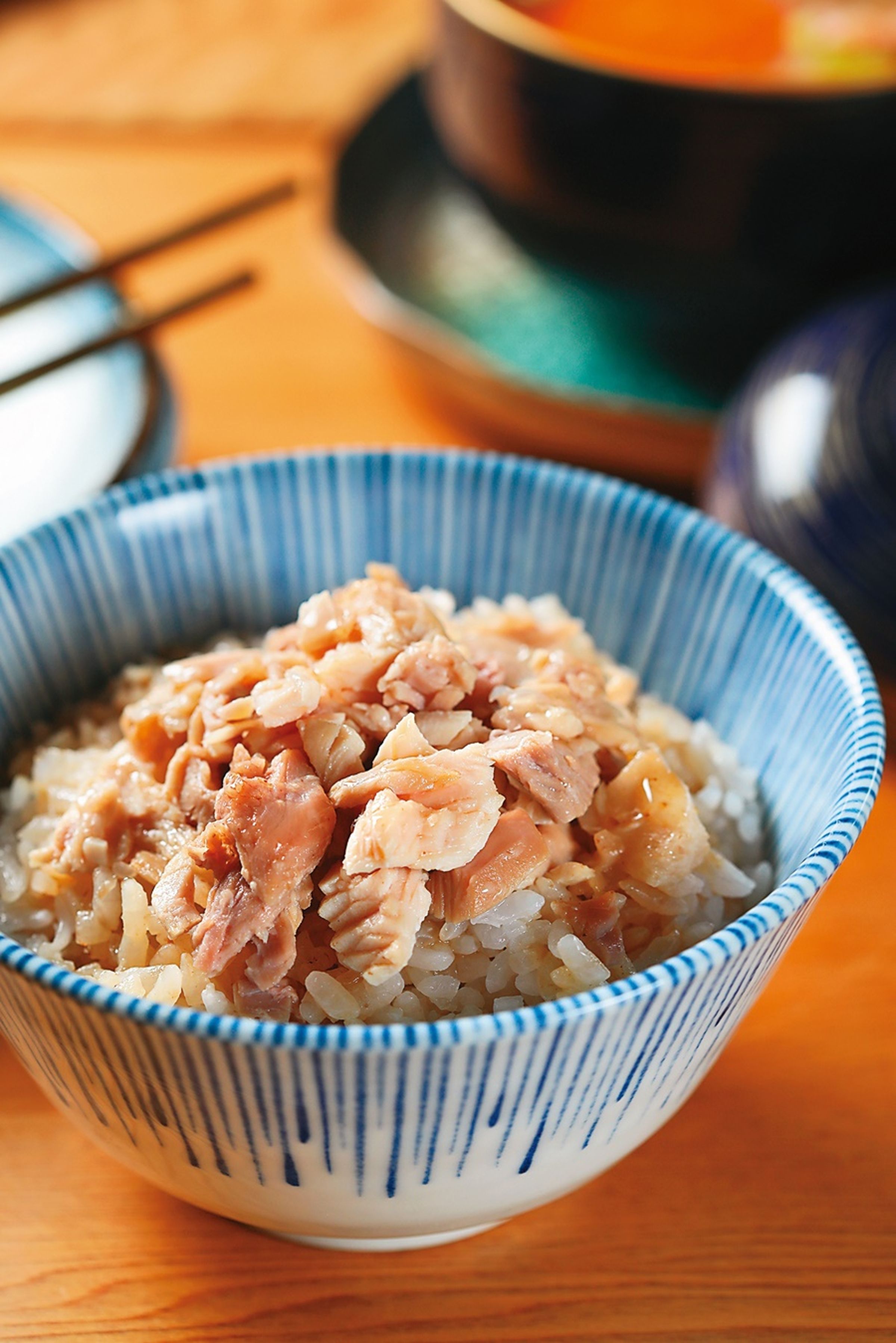 來嘉義必吃的「火雞肉飯」,是林聰明的隱藏版銷售冠軍,在酒吧也吃得到。(50元/碗)