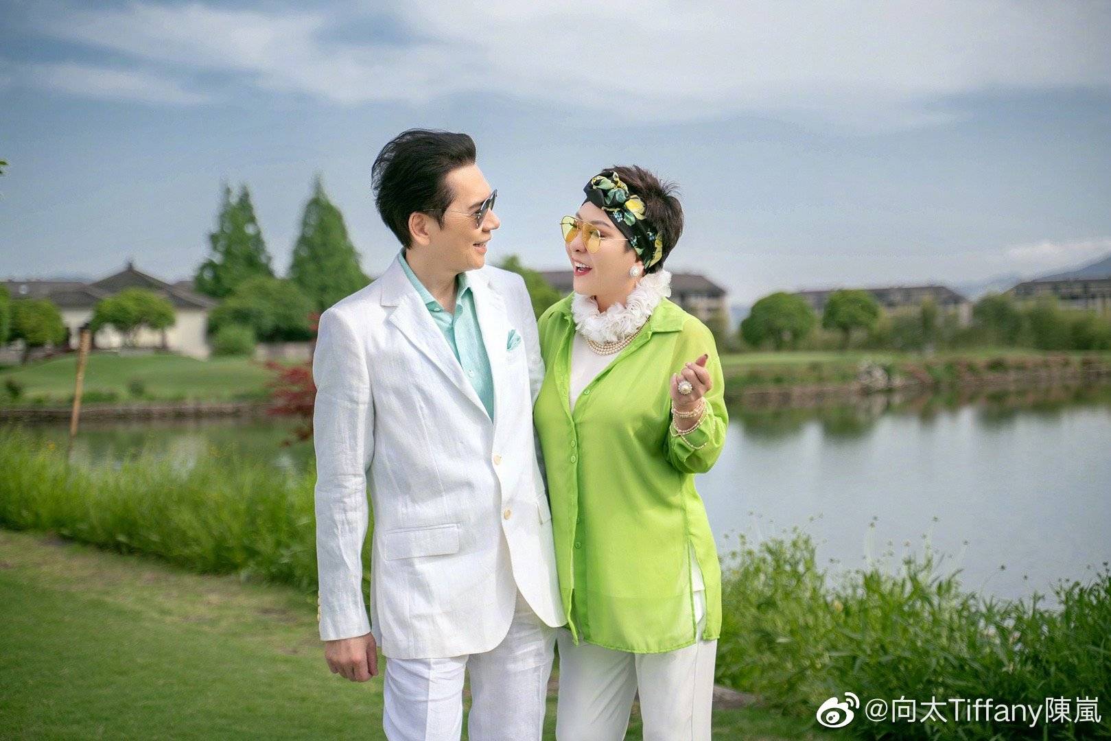 向太本週日回歸直播帶貨，打出送百部汽車吸引粉絲噱頭。（翻攝自向太微博）