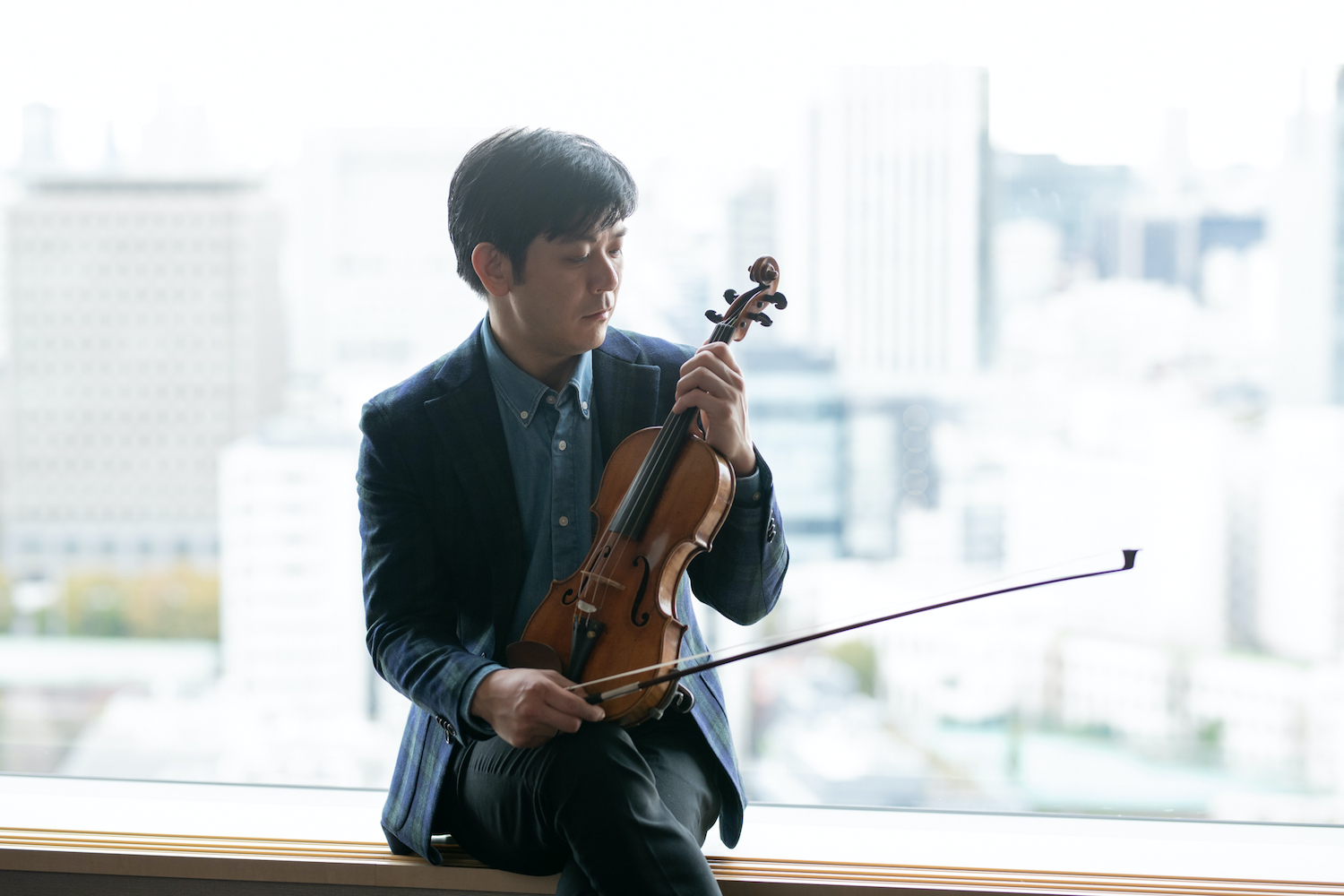 柏林愛樂樂團小提琴首席樫本大進。（鵬博藝術提供）