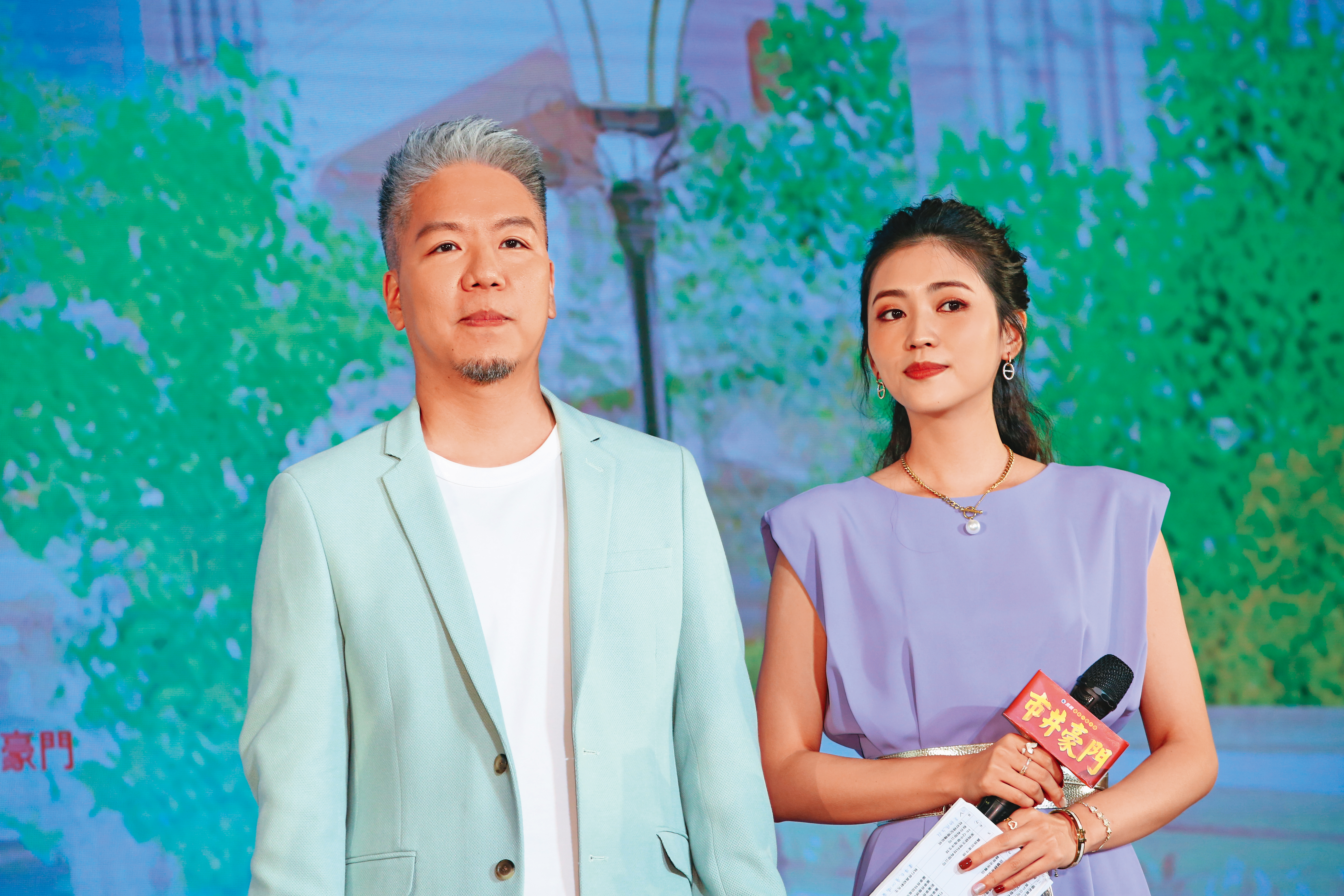瑭霏(右)和阿甘(左)近來忙著《市井豪門》的拍攝工作。