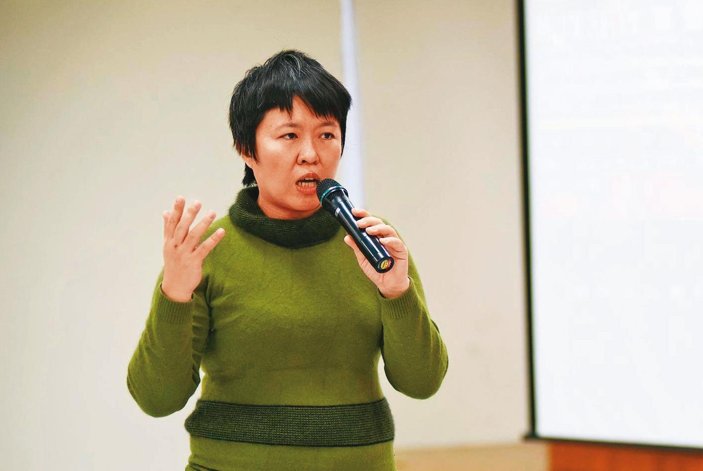 台灣陪審團協會祕書長林珮菁遭爆沒律師資格,卻在外承攬訴訟。(翻攝台灣陪審團協會臉書)