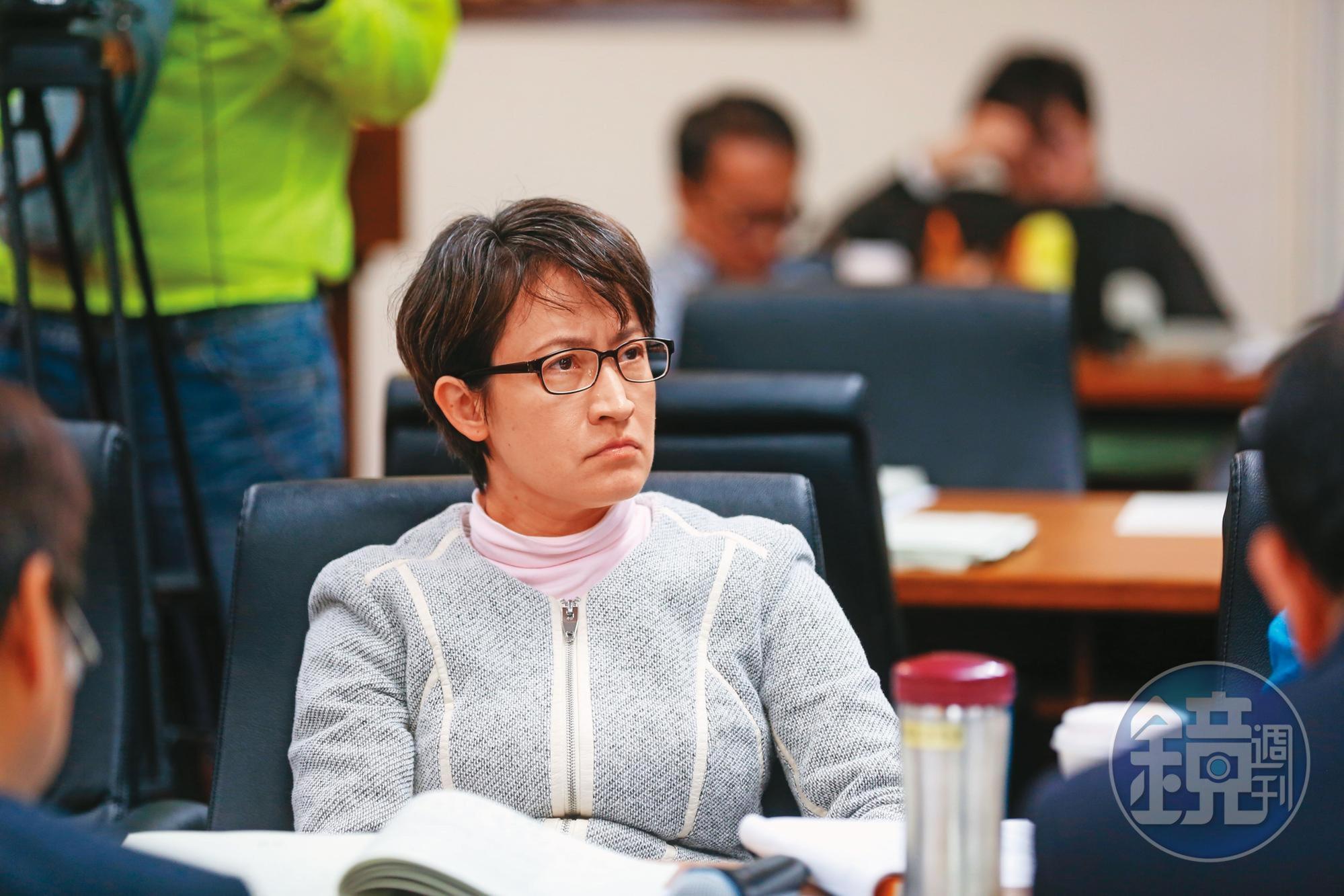 林女在蕭美琴（圖）擔任立委時期，以蕭辦公室法律顧問頭銜在立院內活動。