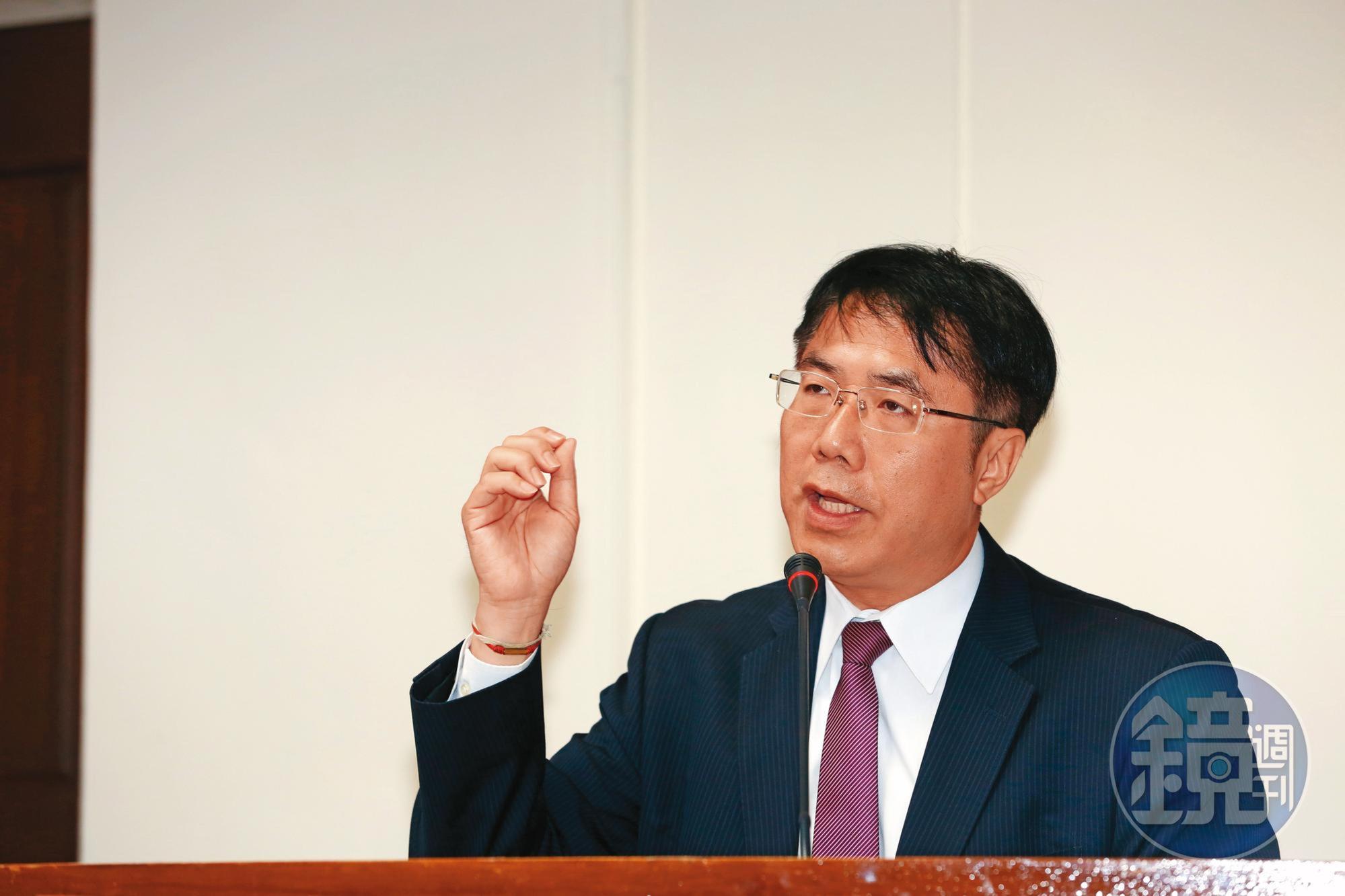 黃偉哲（圖）擔任立委時，林女也曾以律師名義協助處理法律諮詢業務。