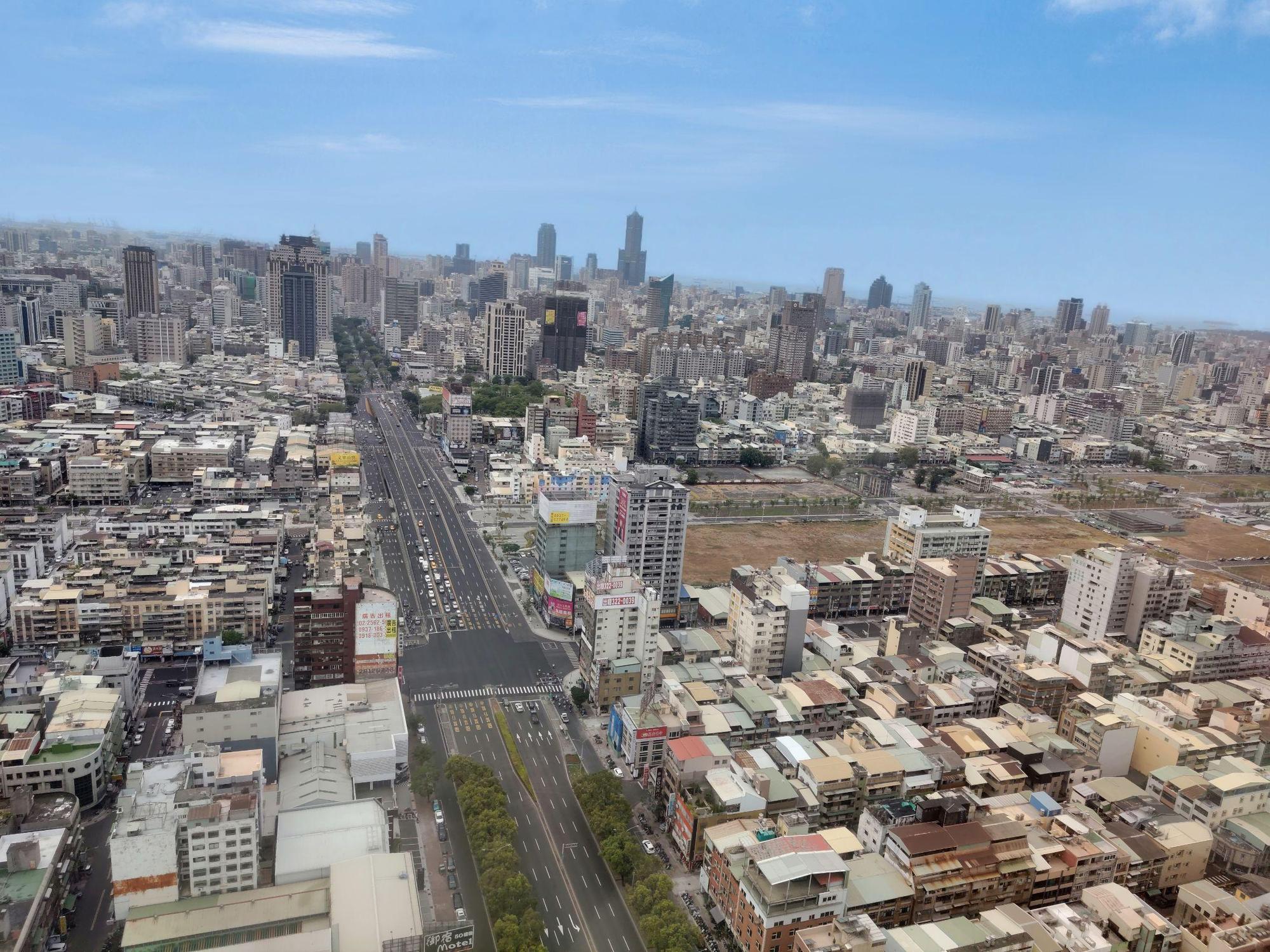 高雄市房市交易熱度,每年第二季堪稱高峰。(信義房屋提供)