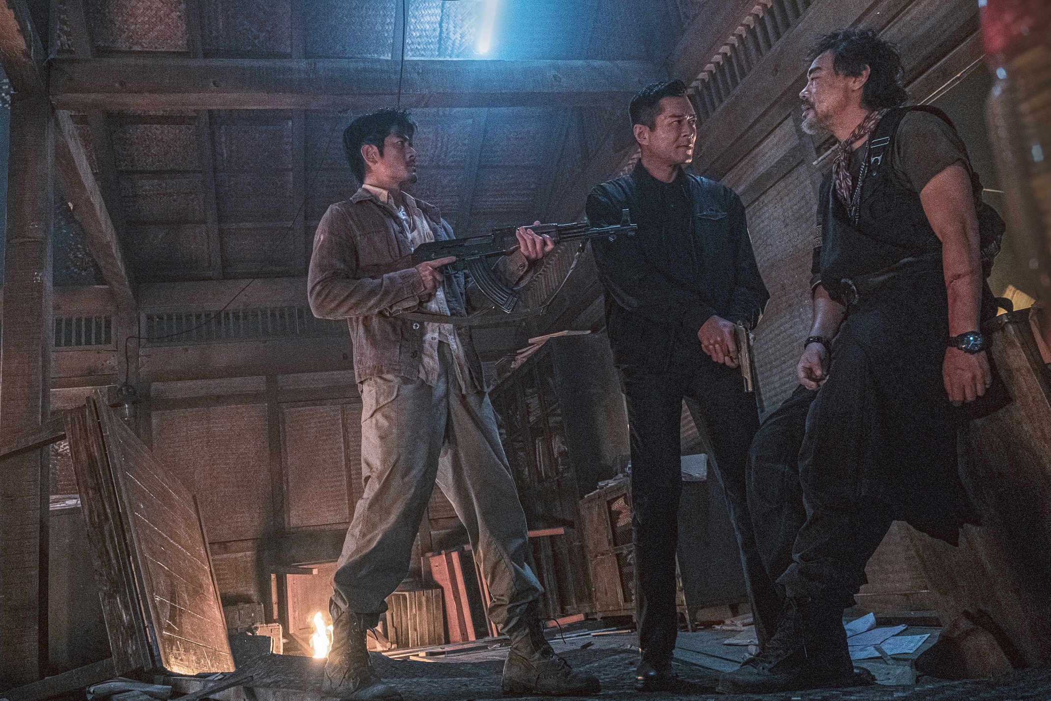 郭富城（左起）、古天樂、劉青雲3位影帝首度同台演出，互飆演技。（華映提供）