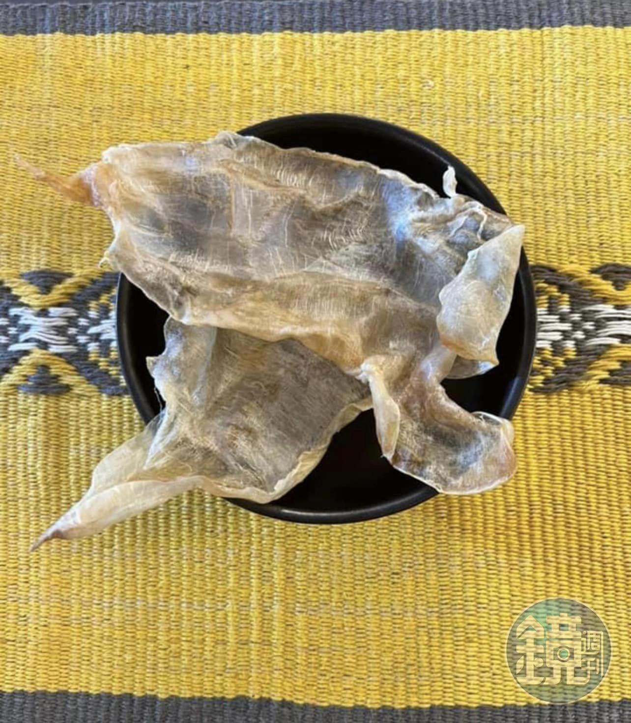 今天要發的乾鰵魚肚。