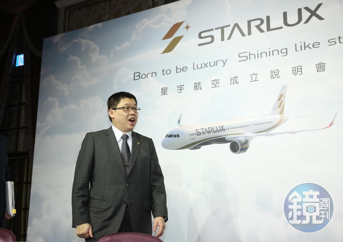 張國煒向滯留機場過夜的300多名旅客致歉，並且親自駕駛飛機返台。（本刊資料照）
