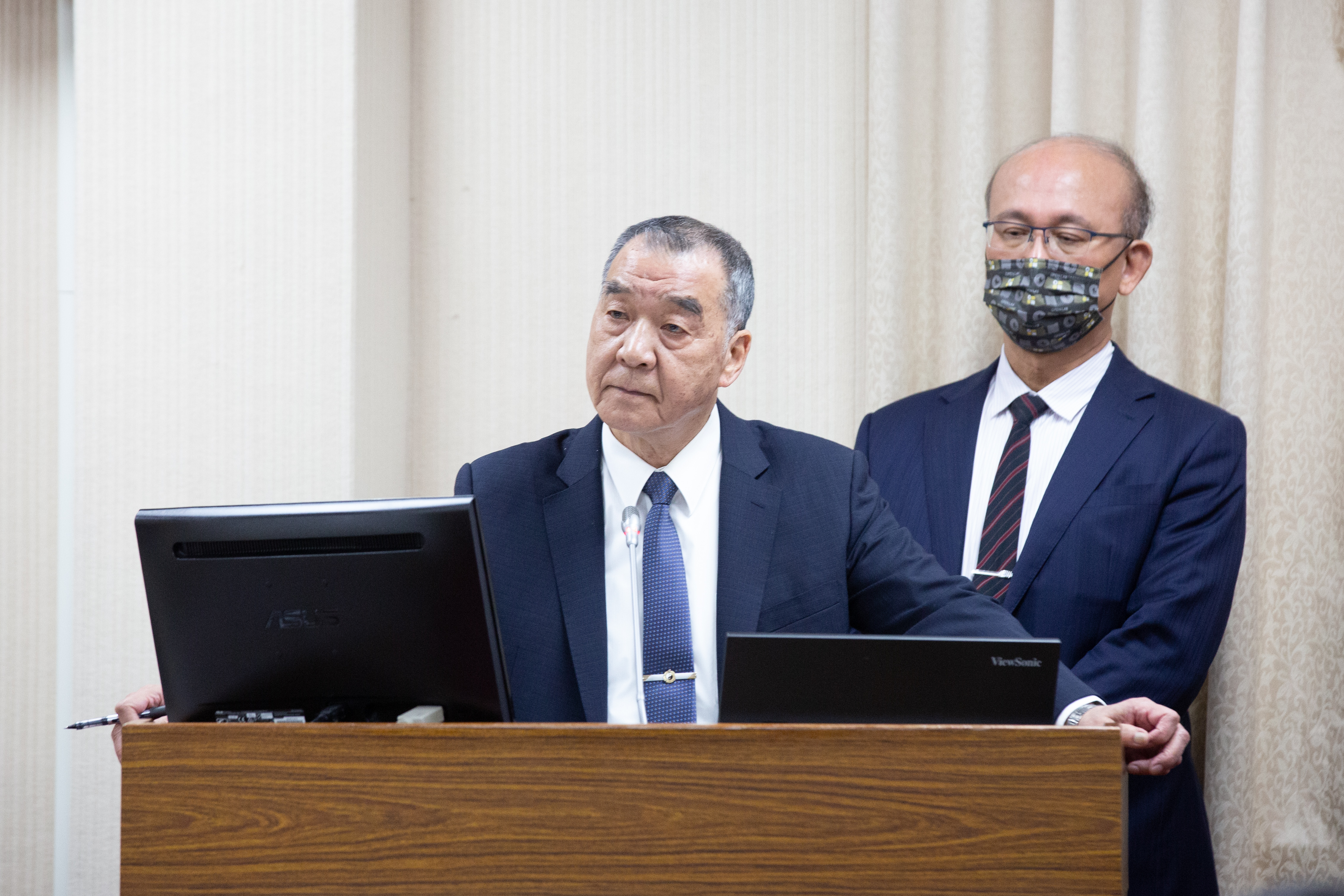 針對有美國眾議員語出驚人稱要以炸毀台積電來遏阻中國侵台，邱國正稱國軍不會容忍這種情況。（本刊資料照）