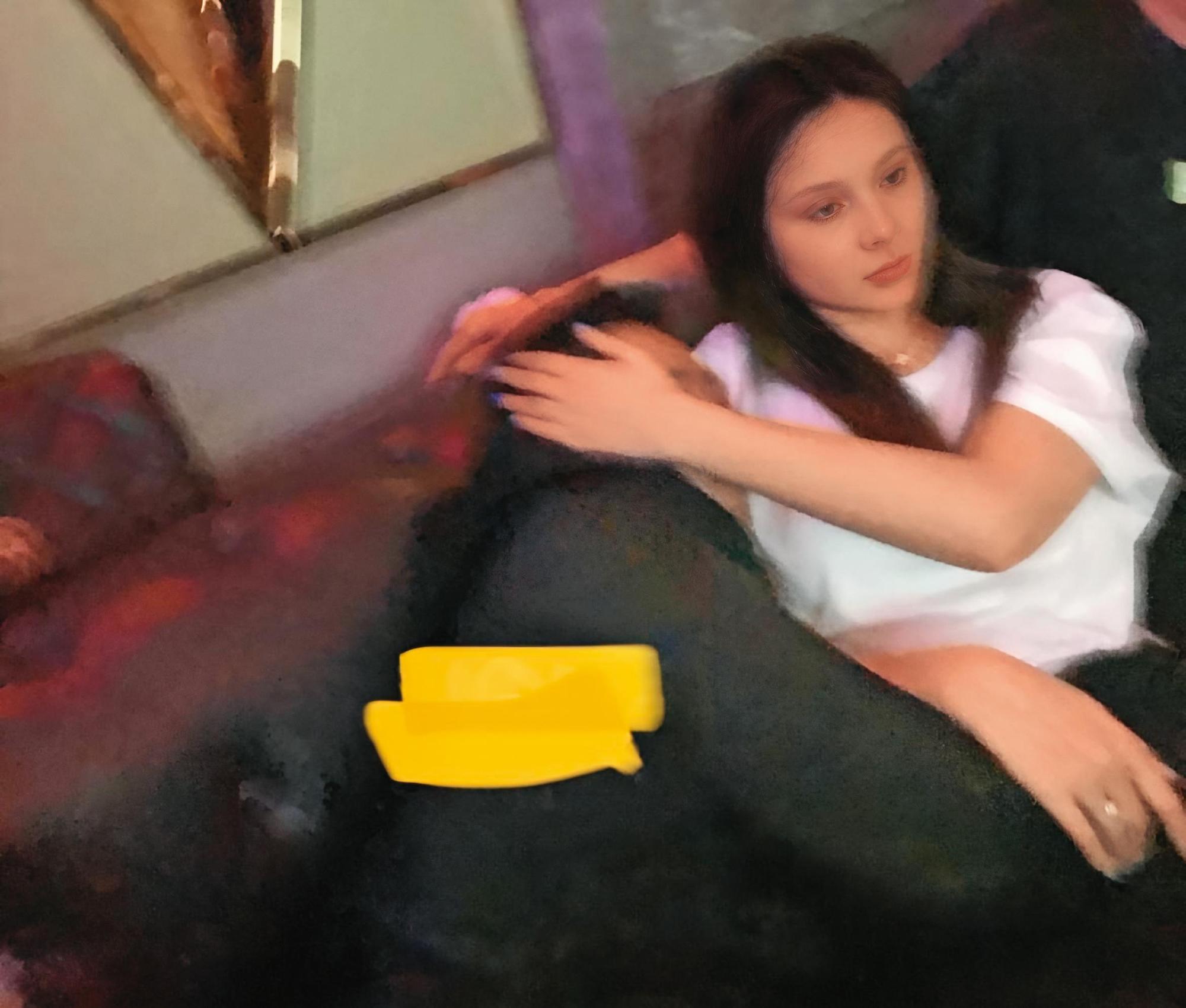 汪小菲(左)被娛樂記者公布酒醉照片,指稱他在婚內就已出軌。(翻攝自葛斯齊臉書)