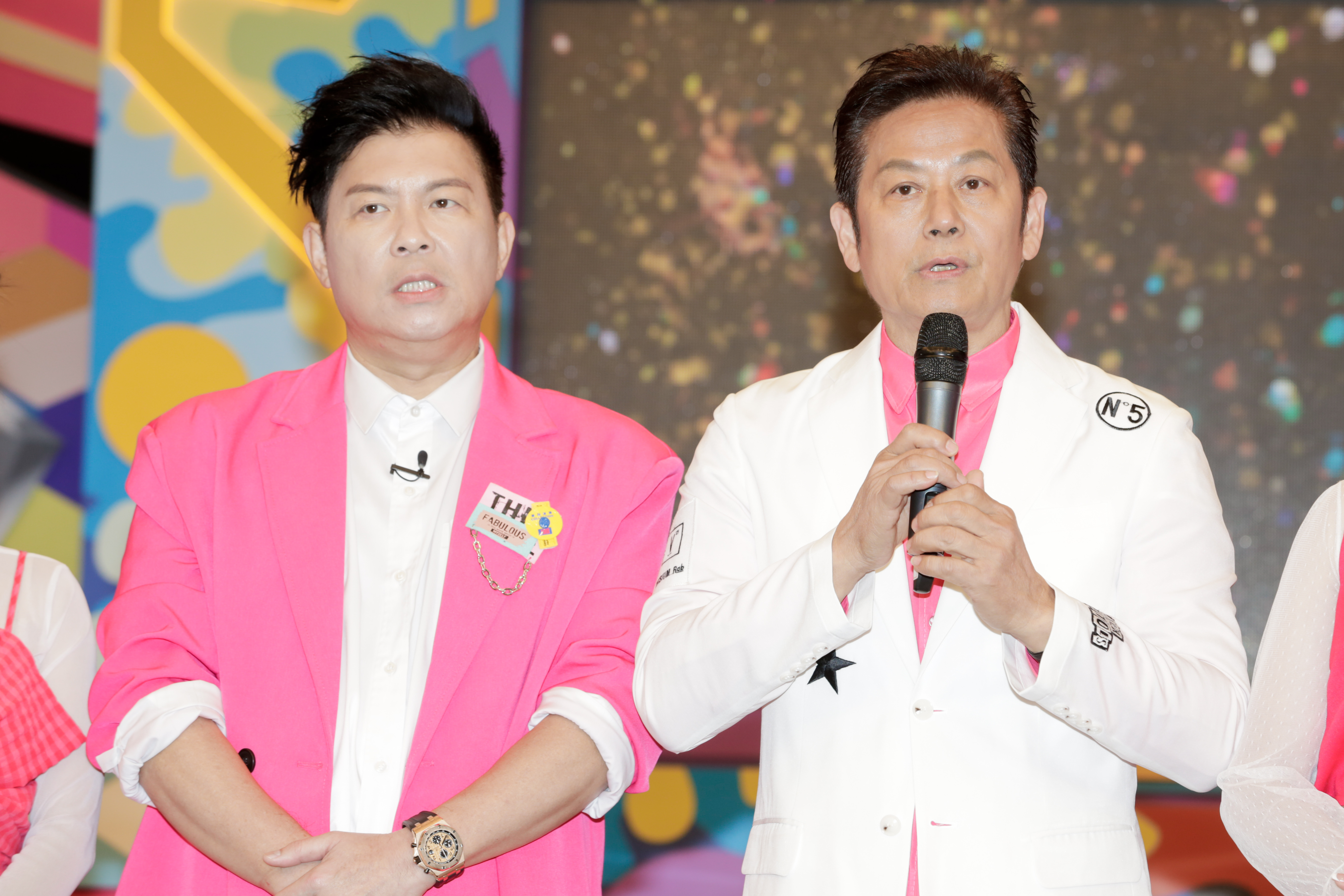 曾國城（左）、徐乃麟（右）錄影前接受媒體訪問。