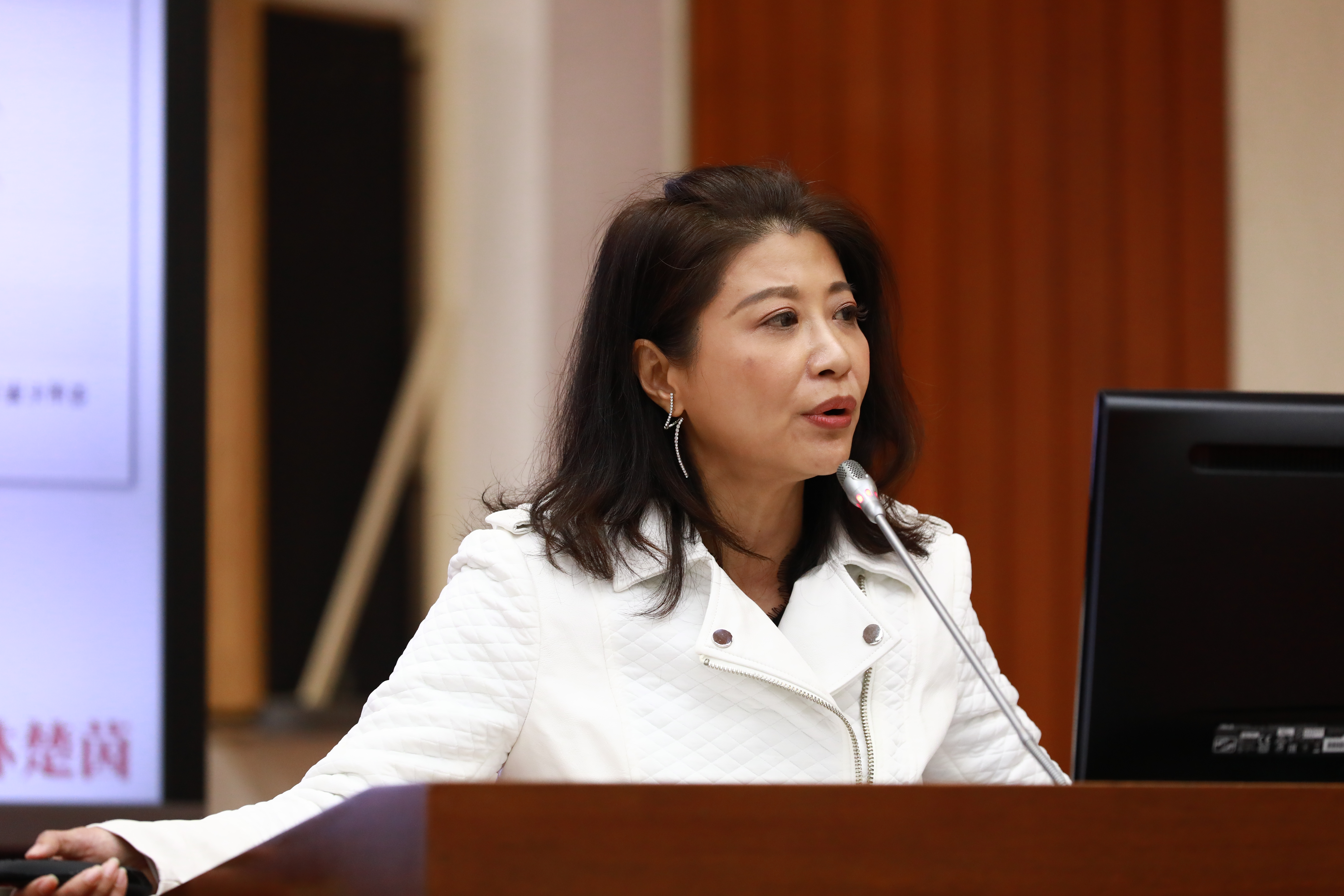 針對郭台銘指控政府刁難購買BNT，林楚茵回應，指郭為了爭總統提名、拚民調博取聲量，連日來不斷造謠扭曲。（本刊資料照）