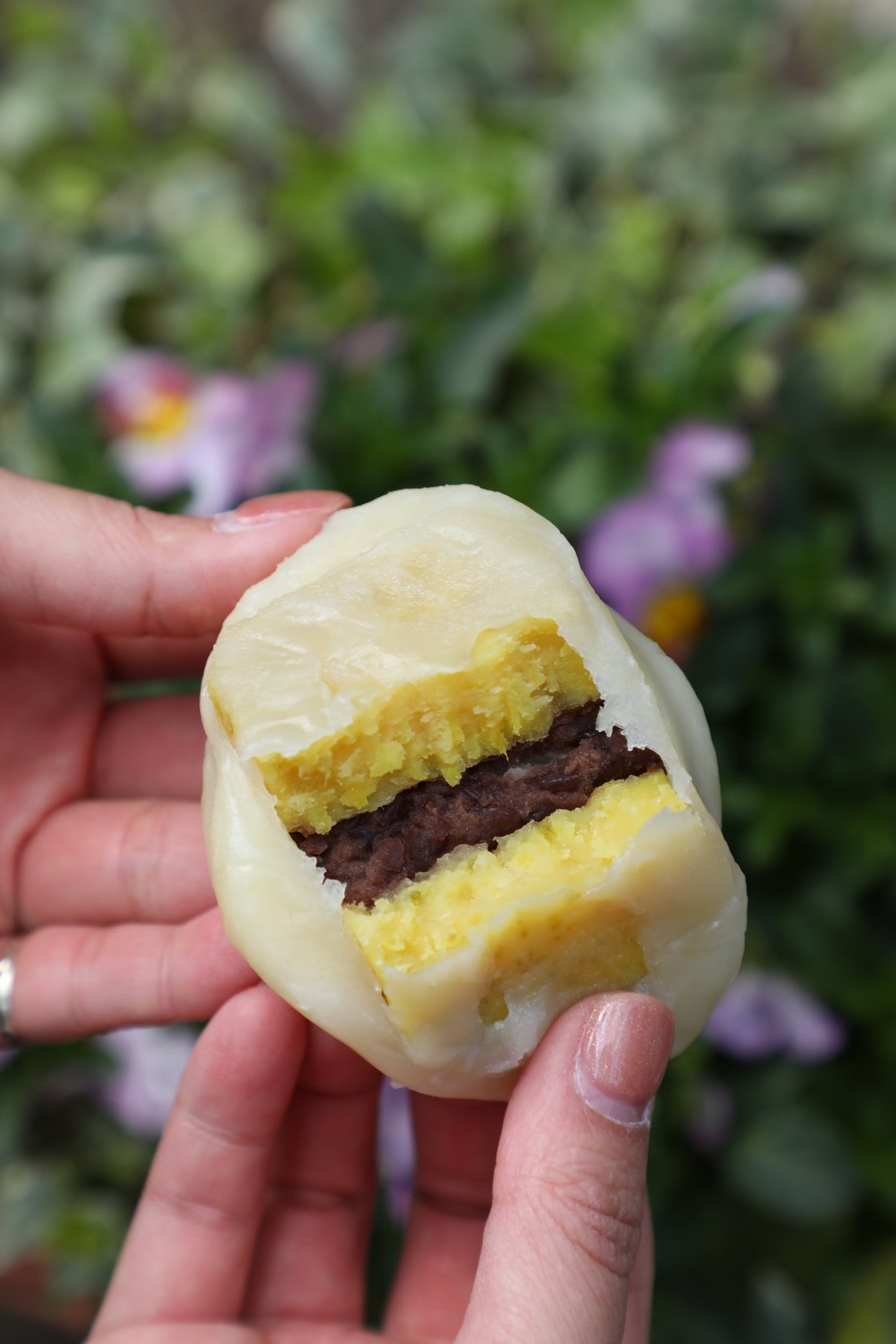 菓匠右門的いも恋（紅薯戀）為必買名物。（200日圓／個，約NT$46）