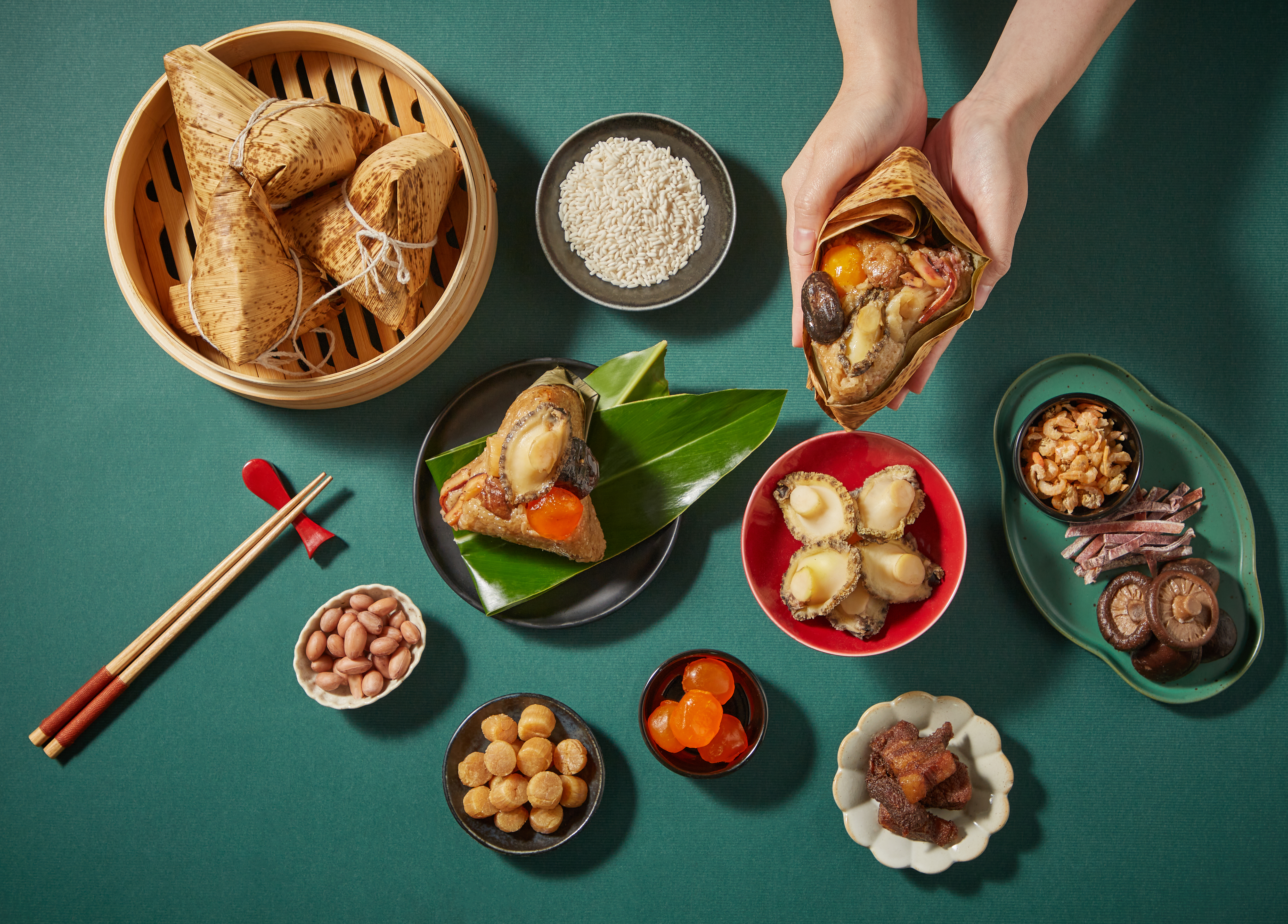 粽香五日節 嚐一口府城食文學 肉品專家黑橋牌 粽葉百納山海味