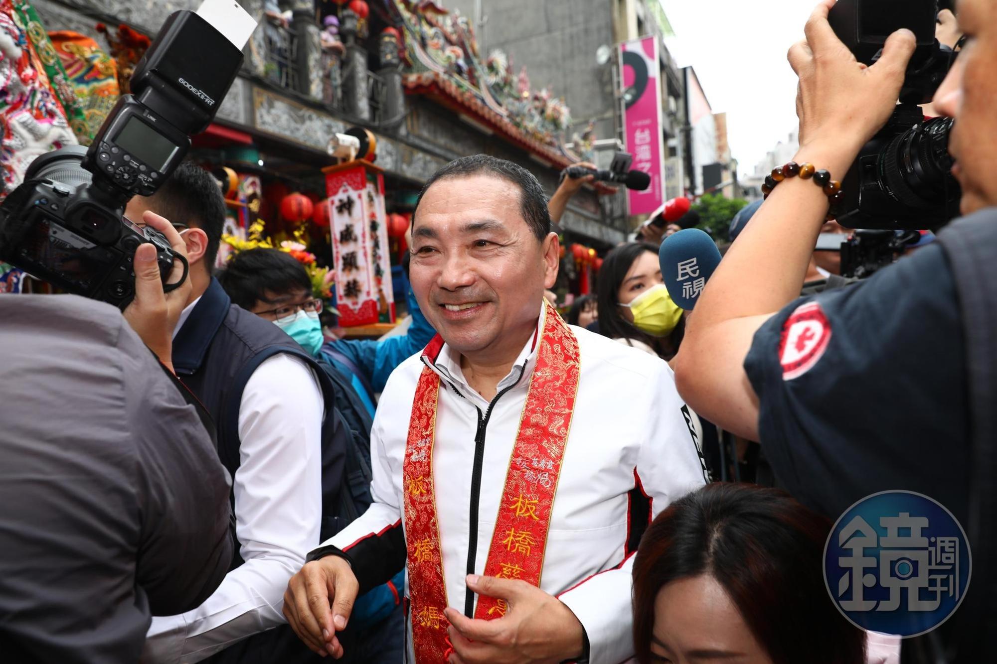 侯友宜希望藉媽祖遶境祈福，讓新北平安，讓國家太平、風調雨順。