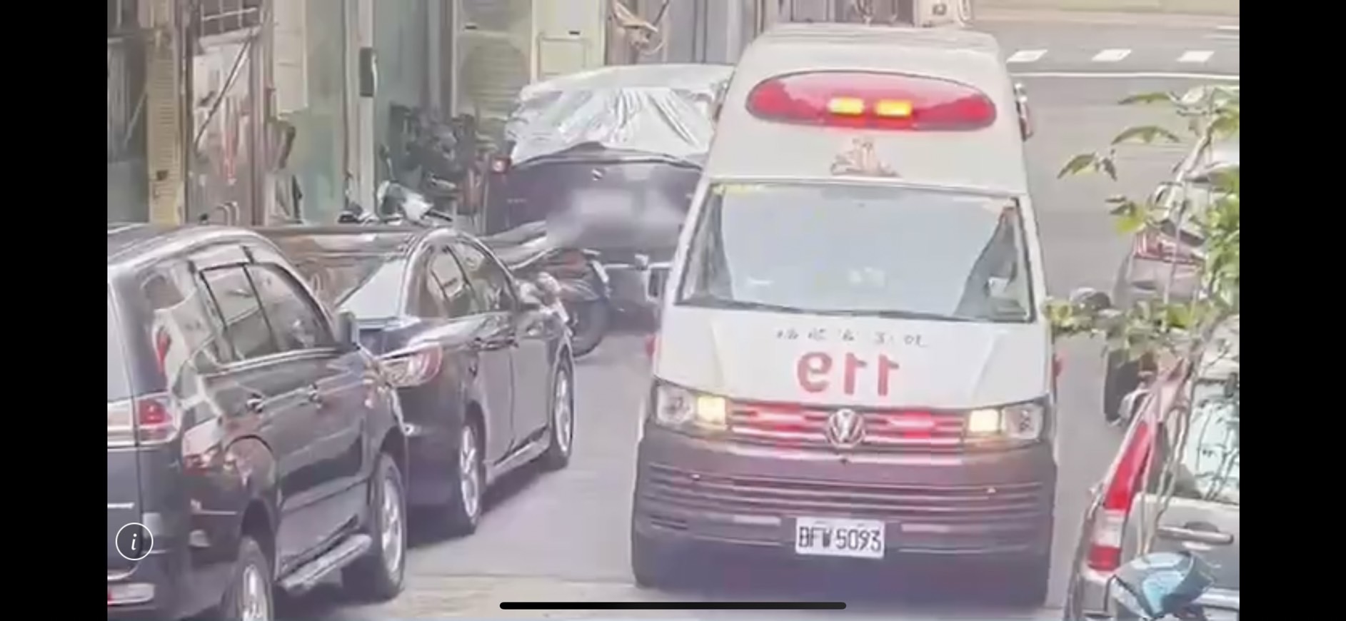 死者大嫂今早發現狀況有異,緊急通報救護車到場。(翻攝畫面)