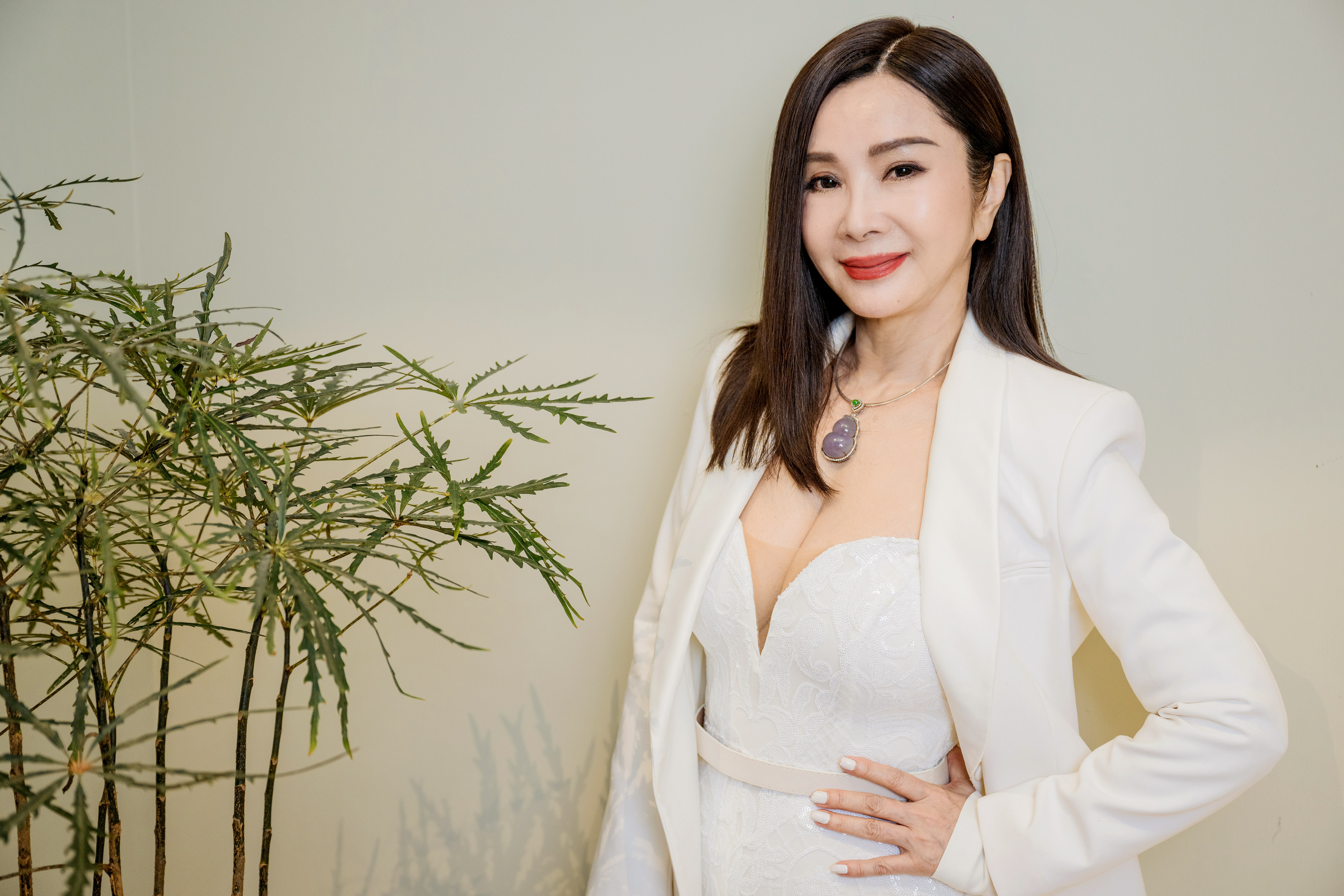 圖說陳美鳳受訪時透露單身缺男友。（LiTV提供）