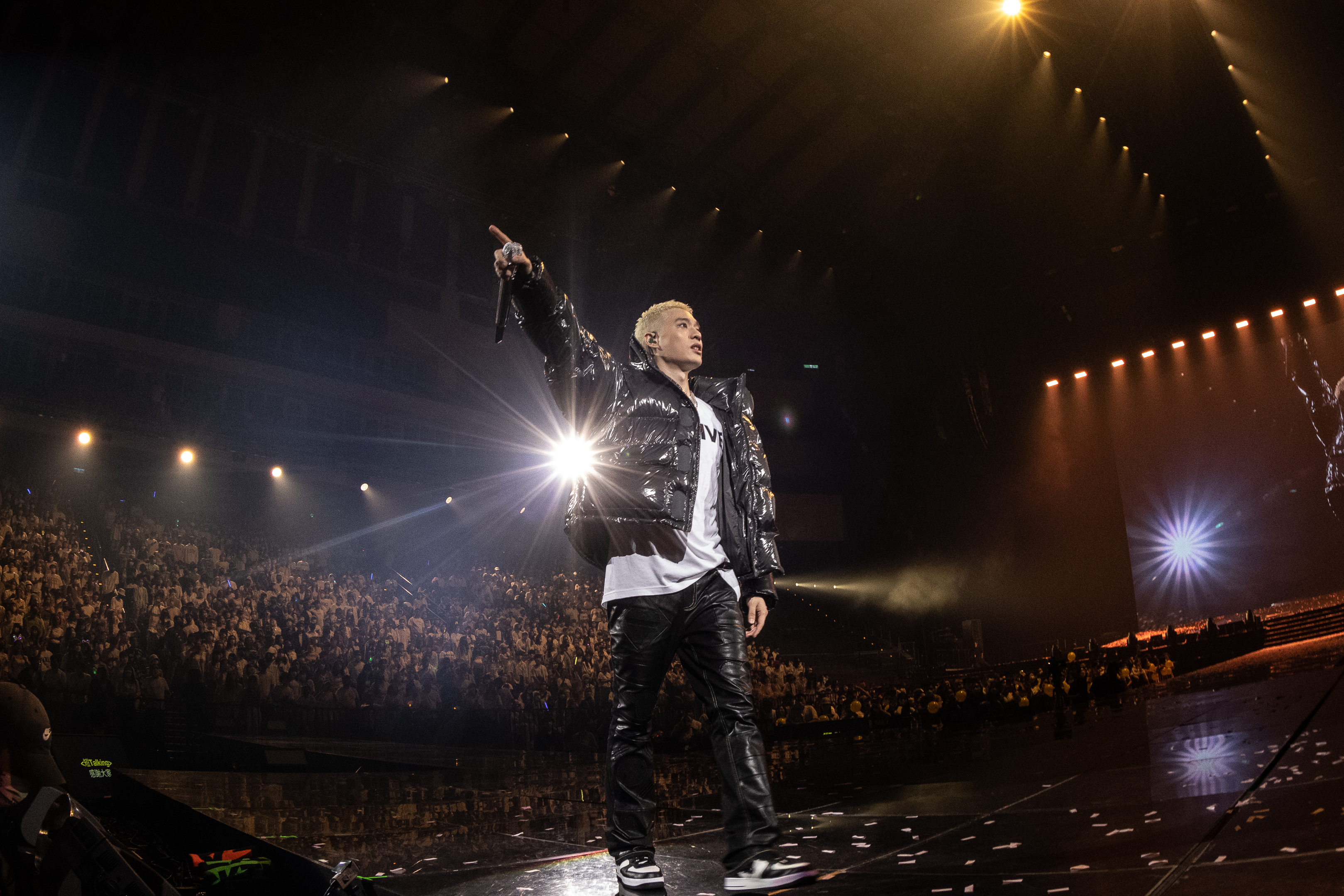 周湯豪6月3日將在高雄巨蛋開唱。（環球音樂提供）