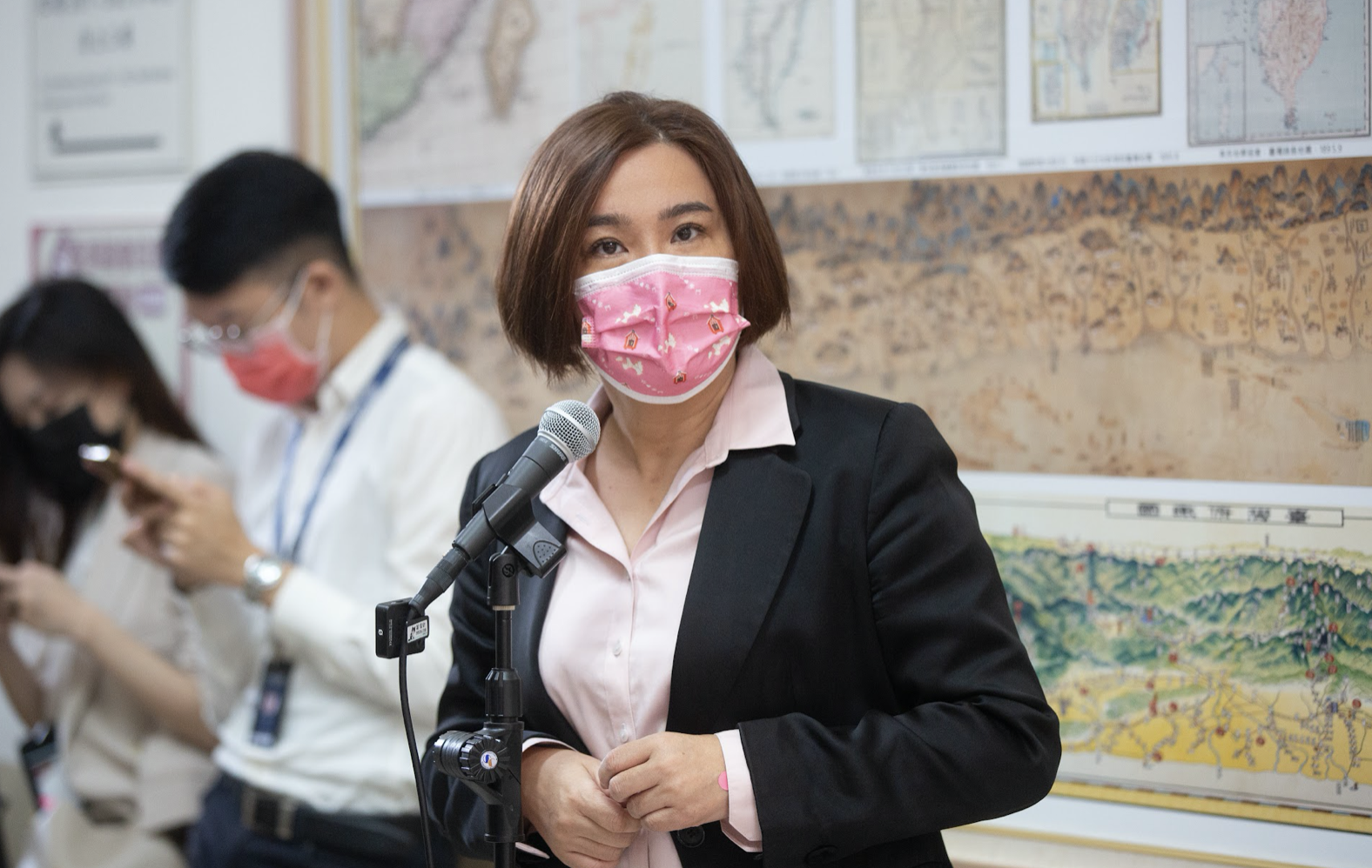 郭台銘今（14）日邀請國民黨中常委餐敘，受邀出席的立委陳玉珍透露，有三分之二的中常委挺郭台銘。