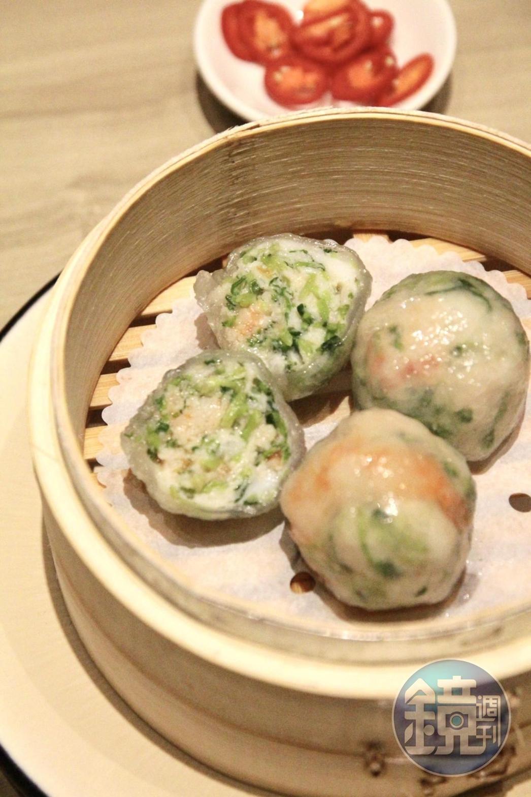 看起來樸實無華的「花枝豆苗餃」實則吃起來鮮美富層次。(158元/份)