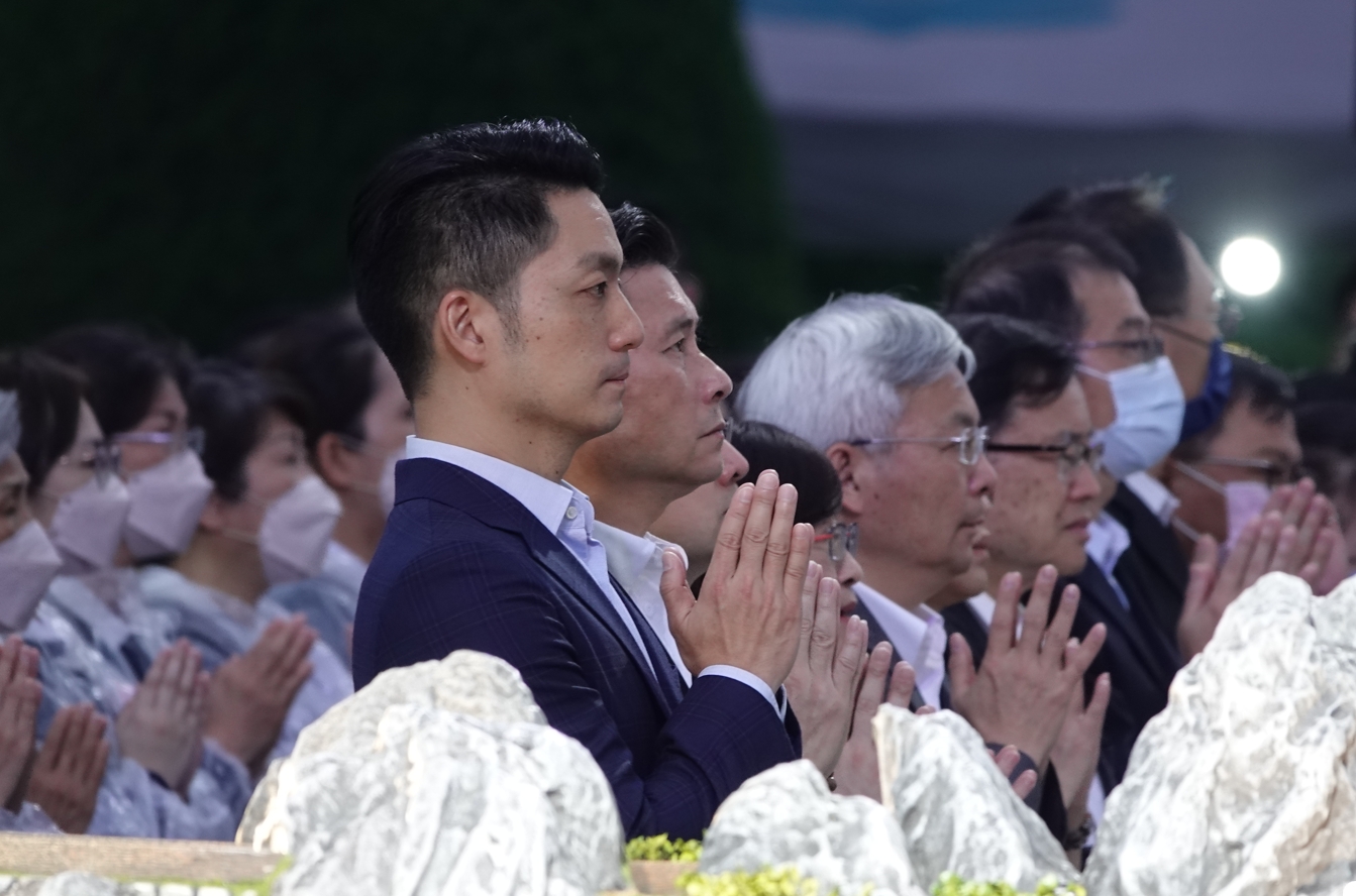 浴佛大典昨(14日)展開,包括總統蔡英文、臺北市長蔣萬安等人均親臨與會。(慈濟基金會提供)