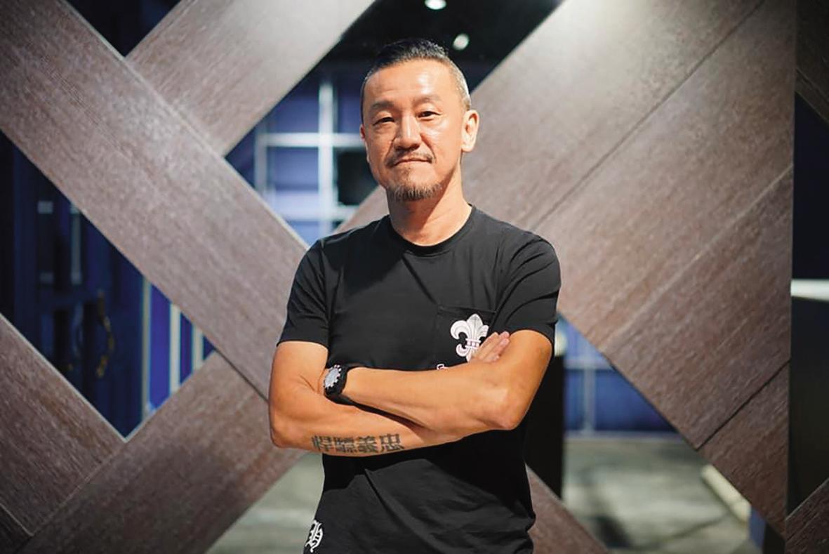 陳為民借錢給演藝人大哥還賭債,把提款卡給密碼給對方,結果戶頭被清空。