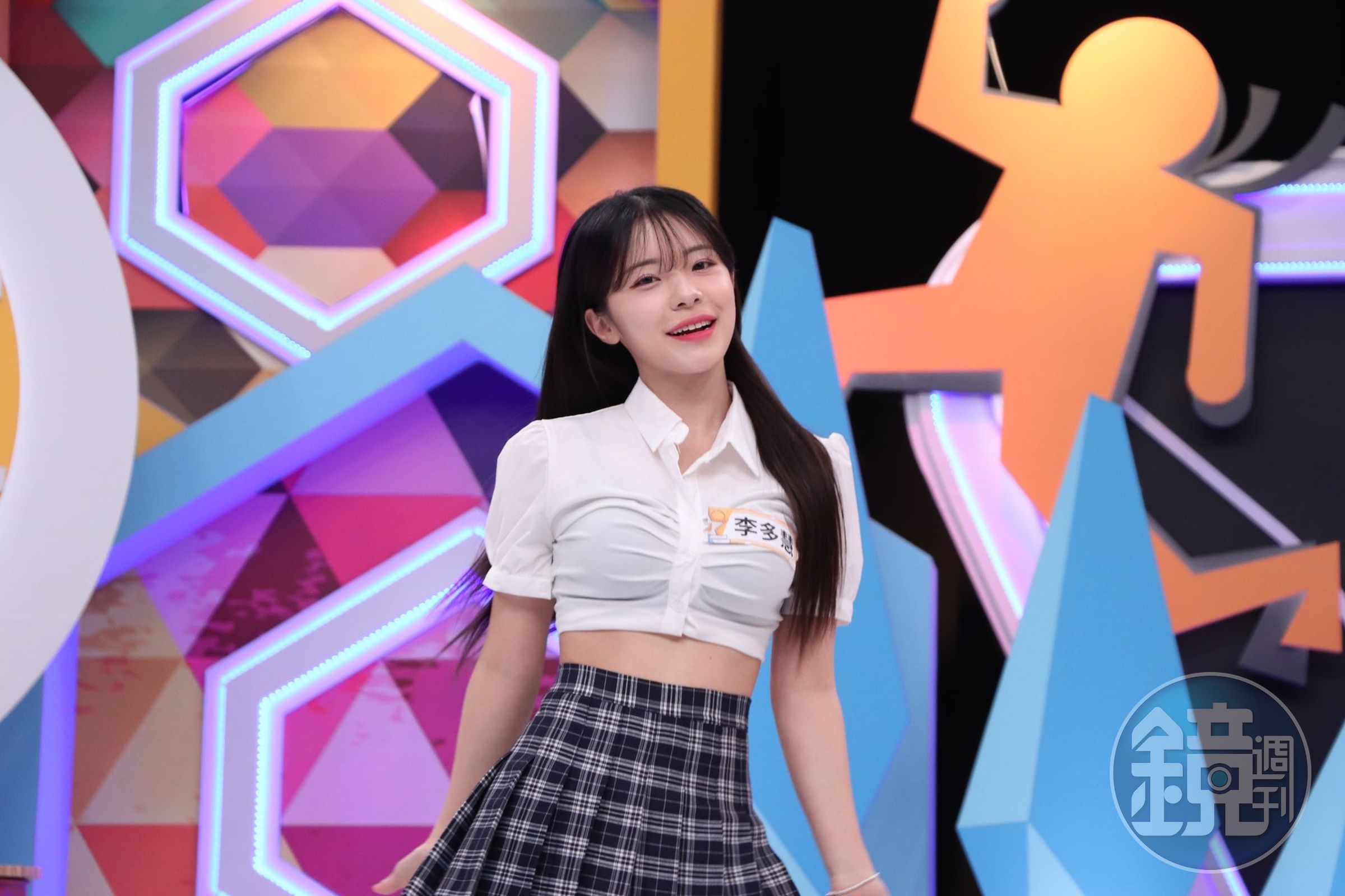 韓國啦啦隊女神李多慧上《同學來了》錄影。(中天提供)