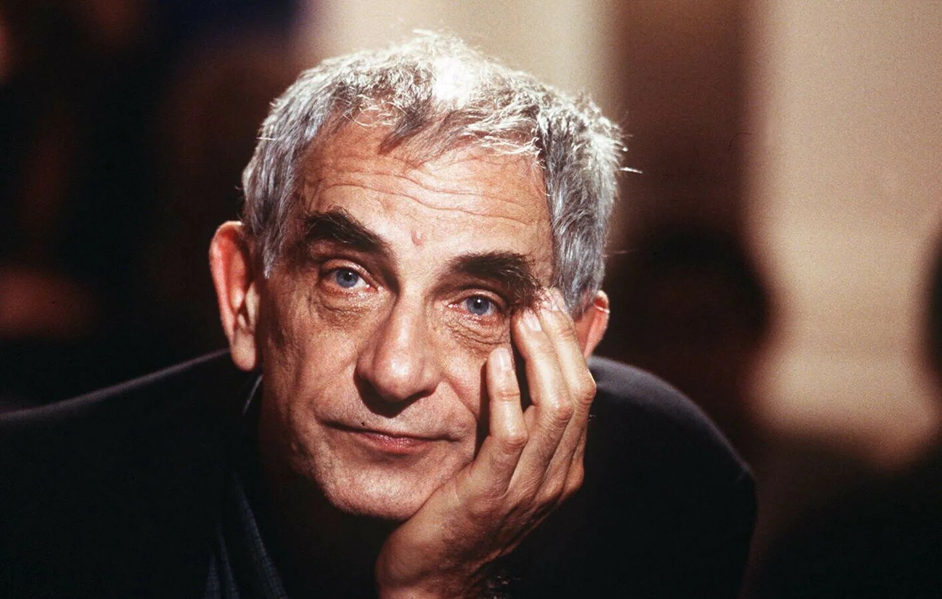 波蘭電影大師 克里斯多夫奇士勞斯基(Krzysztof Kieślowski, 1941-1996)。(金馬影展提供)