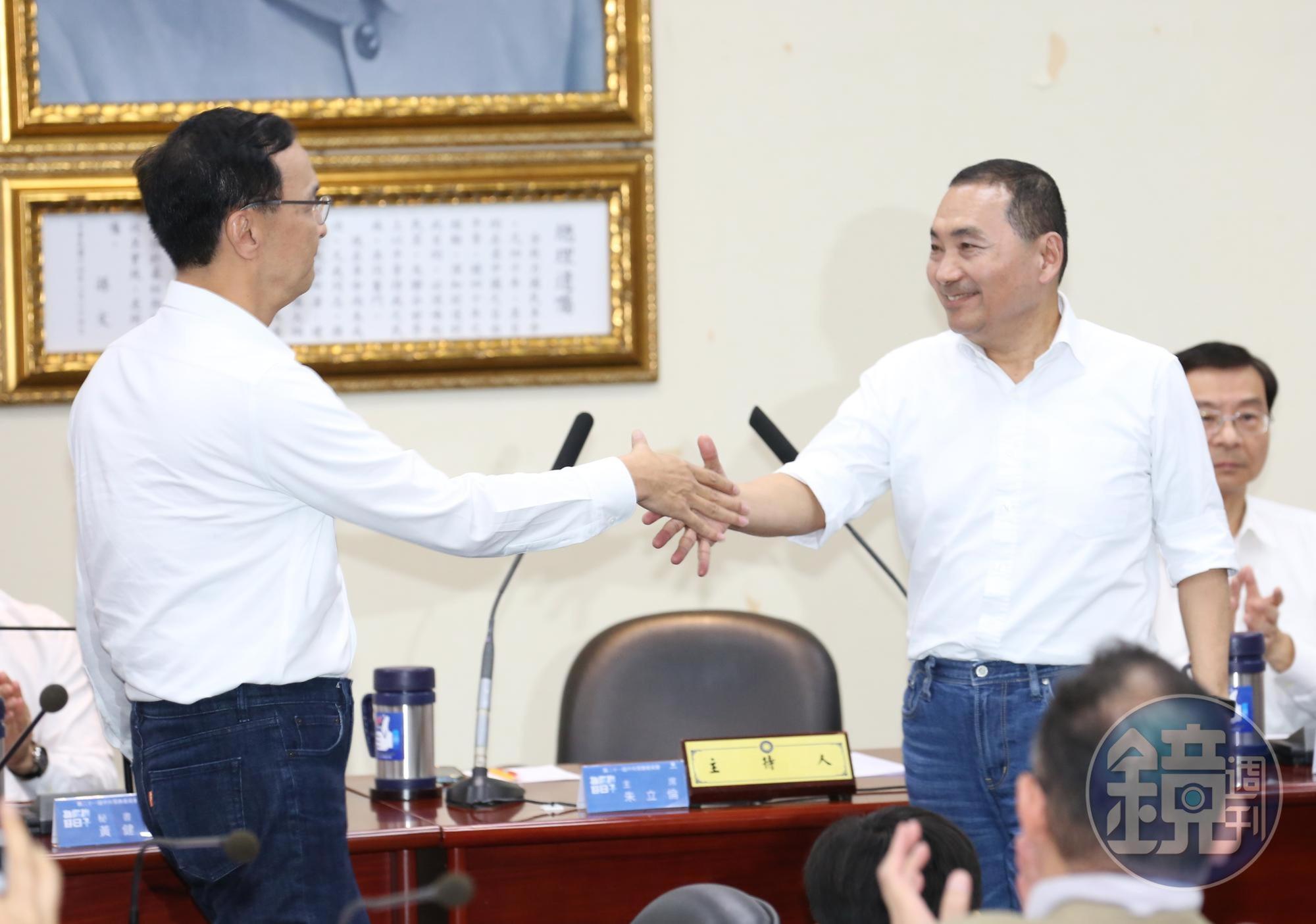 國民黨主席朱立倫今正式對外宣布,徵召侯友宜角逐2024總統大選。