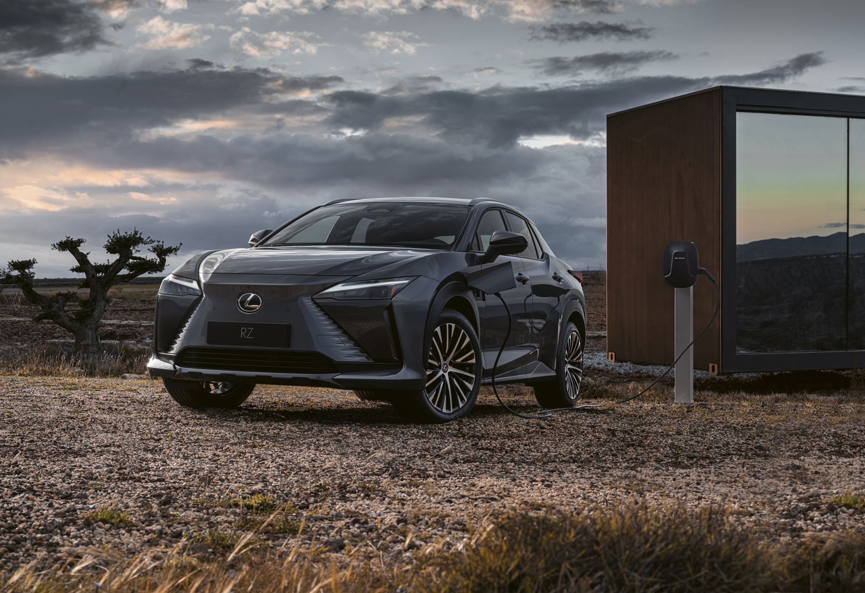 【新車登場】無與倫比的電能創新！LEXUS RZ 450e