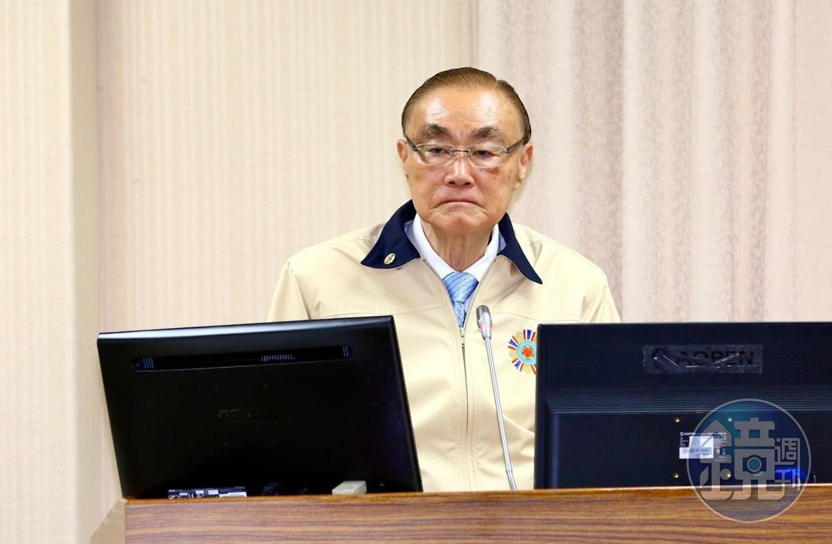 對於媒體提問，馮世寬（圖）罕見發怒。（本刊資料照）