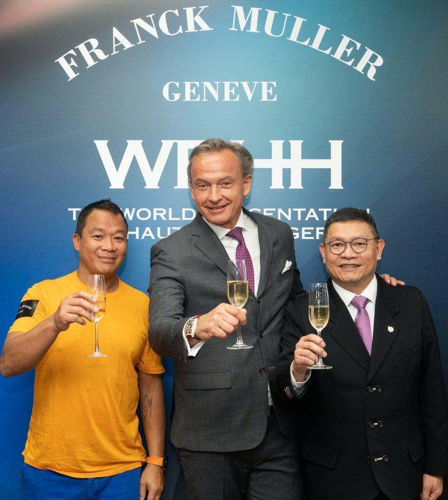 FRANCK MULLER在香港舉行WPHH錶展,邀請中、港、澳、台與韓國的媒體與經銷商前往鑑賞新品。越南裔法國藝術家Hom Nguyen(左)、FRANCK MULLER品牌執行長Nicholas Rudaz(中),以及FRANCK MULLER港澳辦公室董事總經理潘正棋(右),也共同出席錶展。