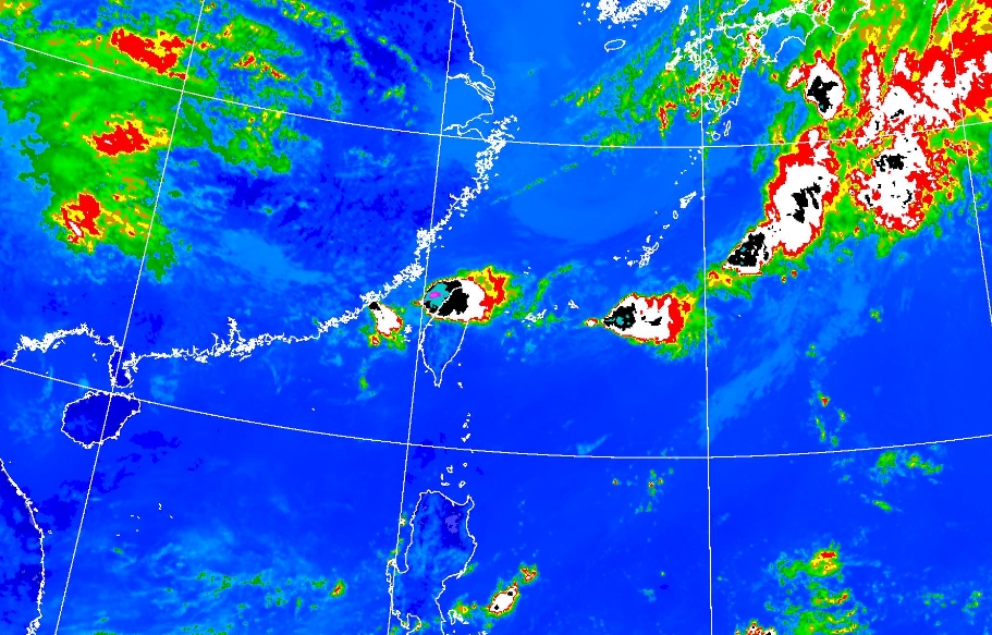 今年第2號颱風瑪娃最快可能將在明晚間生成。（翻攝自中央氣象局網站）