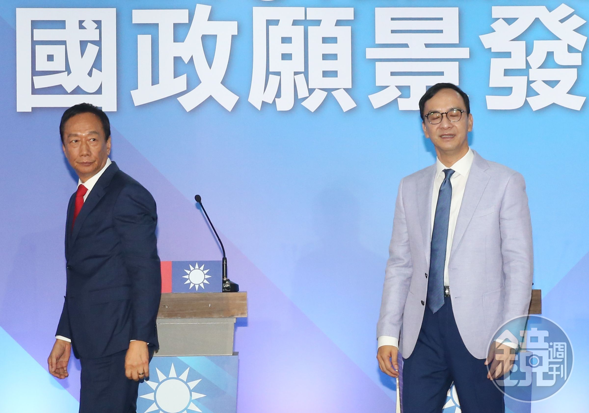 黃光芹今爆料2場「朱郭會」內幕，更提到朱立倫（右）一句見了很多「牛鬼蛇神」，徹底惹怒郭台銘（左）。（本刊資料照）