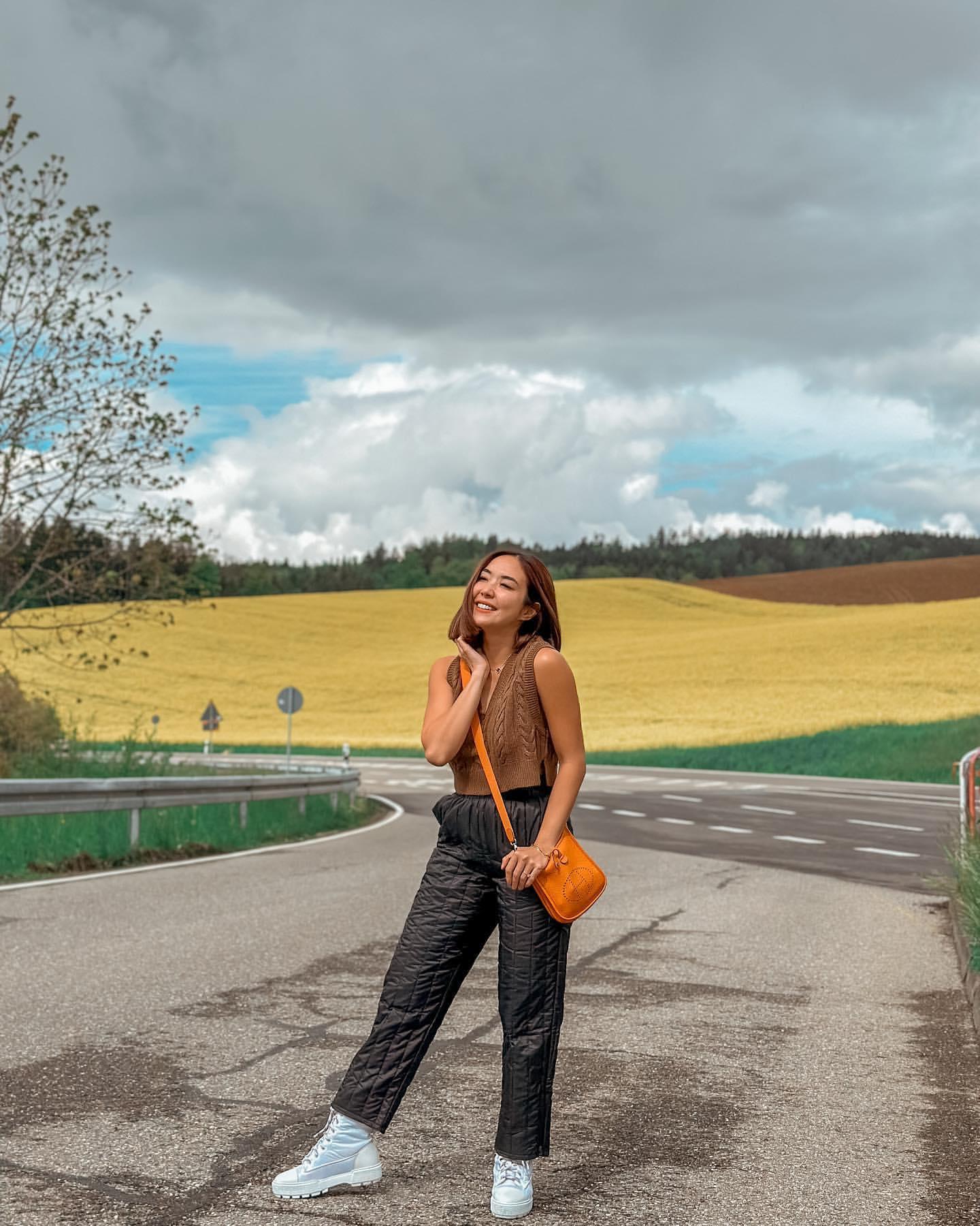 印尼知名歌手吉塞拉私密影片遭外流,應該是受害者的她卻因觸犯印尼反色情法差點坐牢。(翻攝Gisella Anastasia IG)