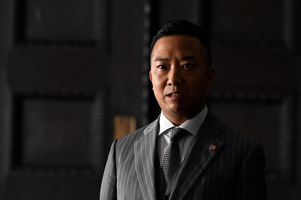 歌舞伎演員市川猿之助參與過許多電視劇演出，其中以《半澤直樹》中的角色最令觀眾印象深刻。（翻攝自TBS）