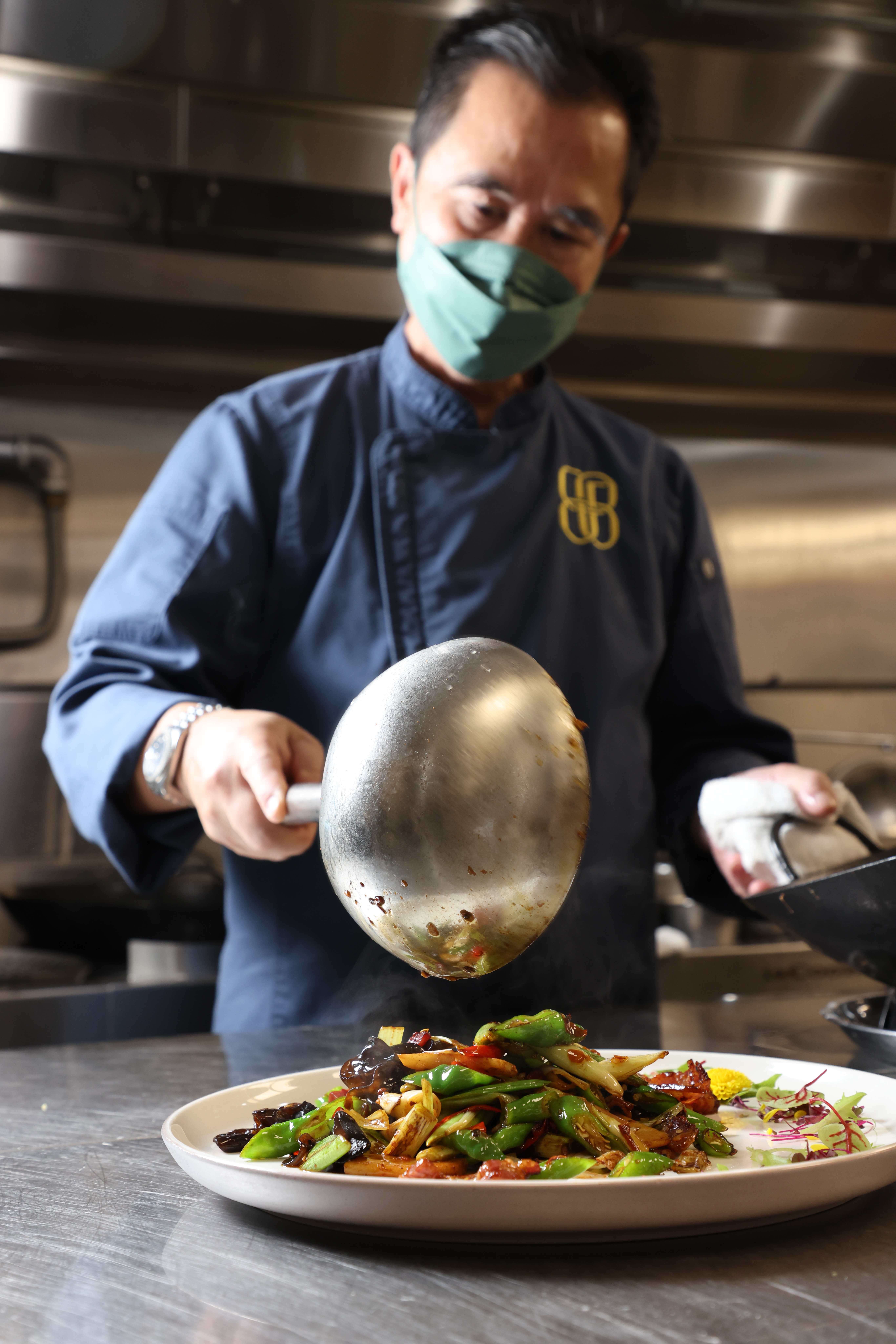 由謝文主廚烹製的菜色，火候特別到位。