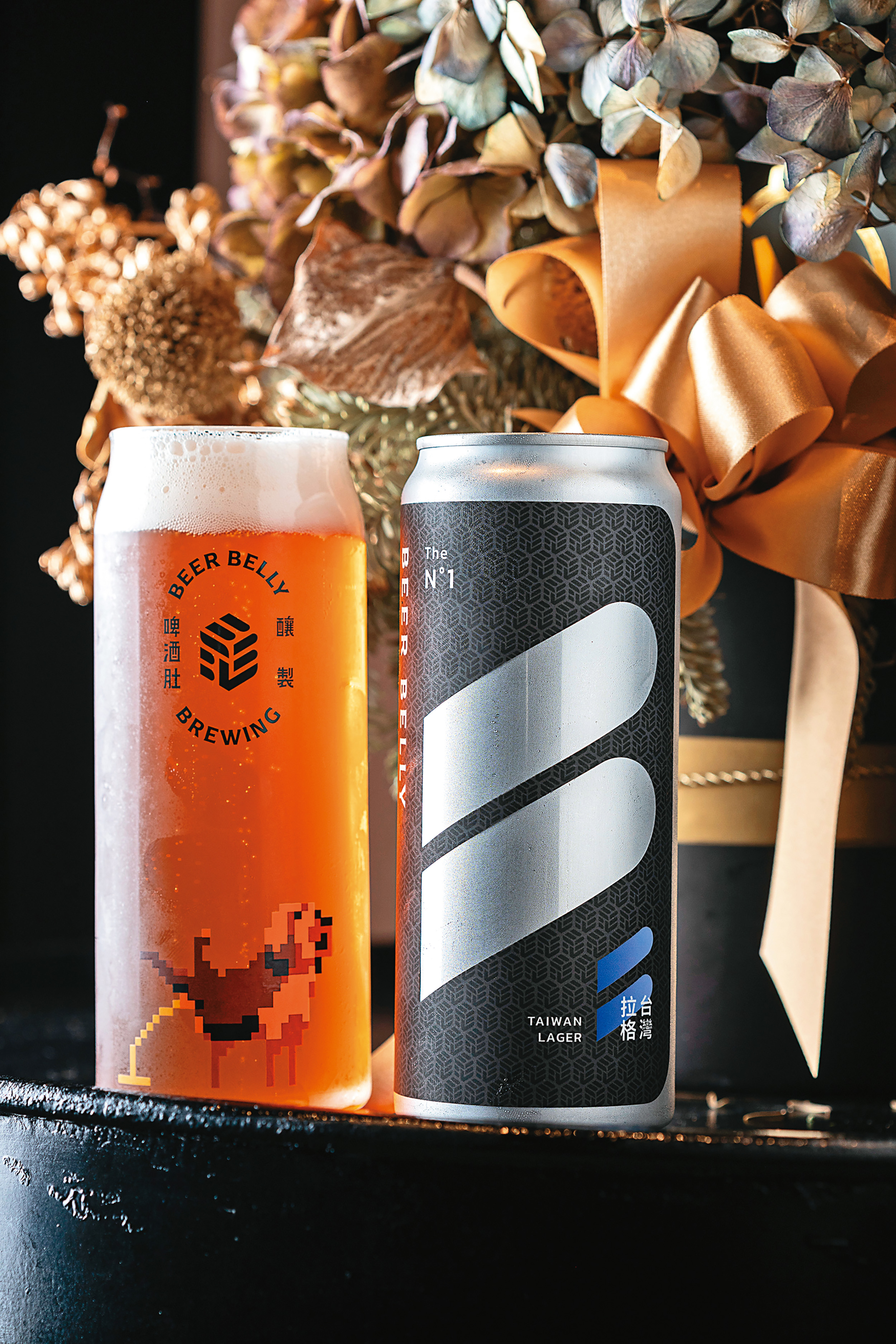 適合搭配熱炒的「台灣拉格」,口味清爽淡雅。(199元╱杯裝700ml)