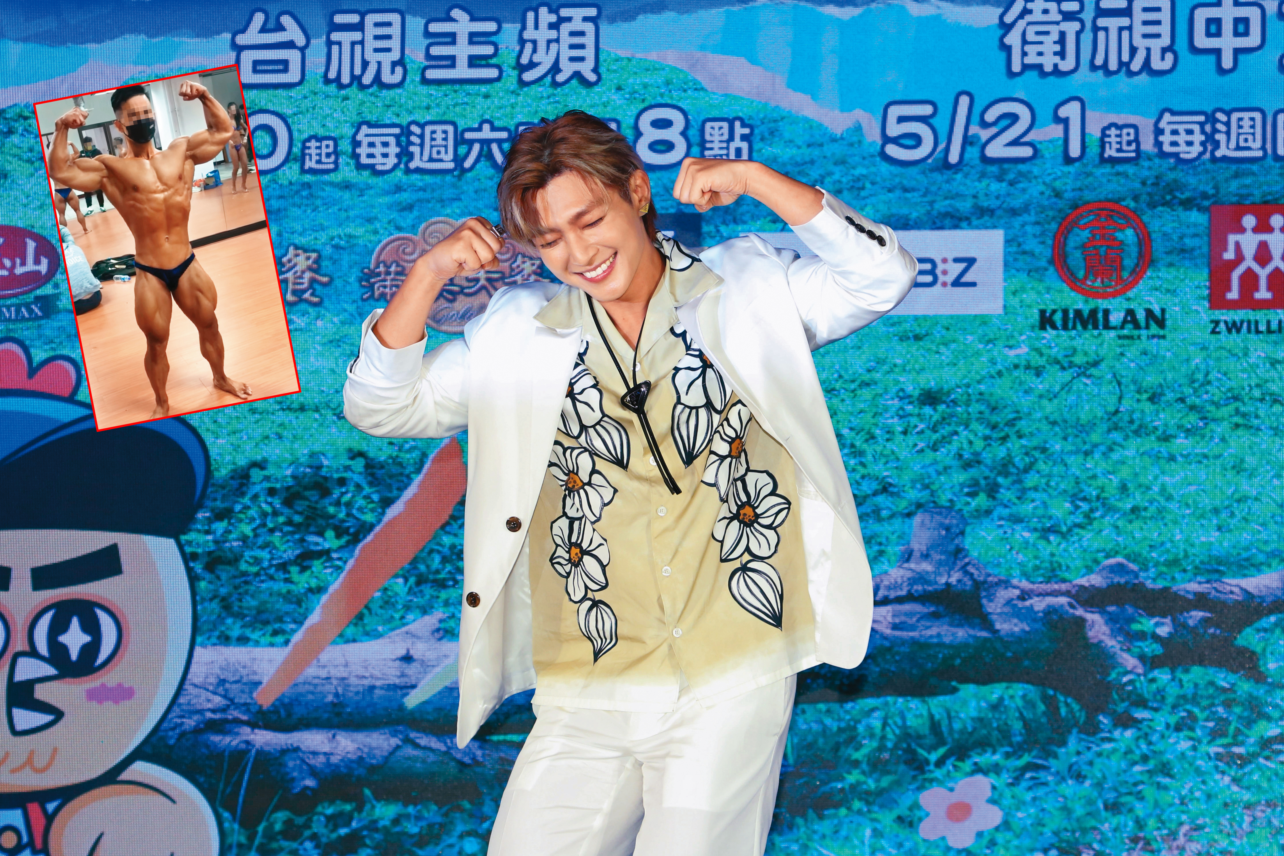 炎亞綸學超商浩克（大圖）化身「投肌分子」，展示健美二頭肌。（小圖翻攝自我是收肌狂YouTube）