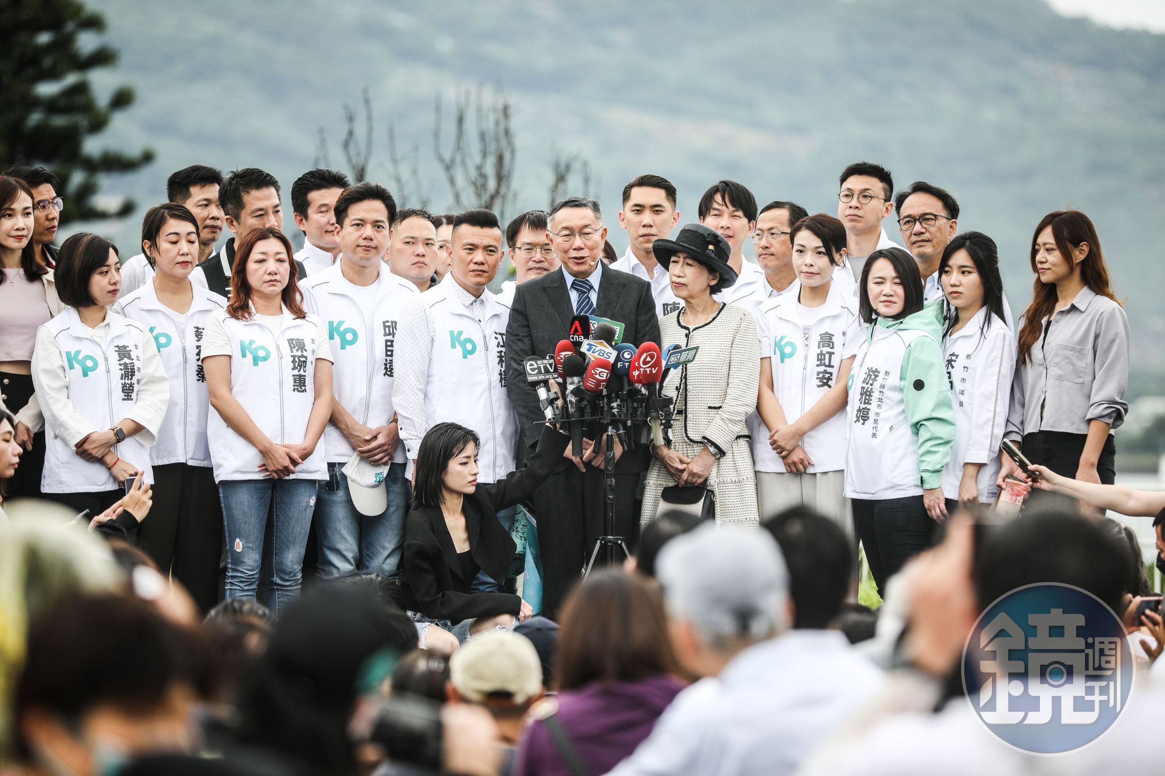 羅友志今po文，預言國民黨下一個策略就是「情勒藍白配」，而且柯文哲將成為郭台銘後，下一個被鎖定白嫖的對象。（本刊資料照）