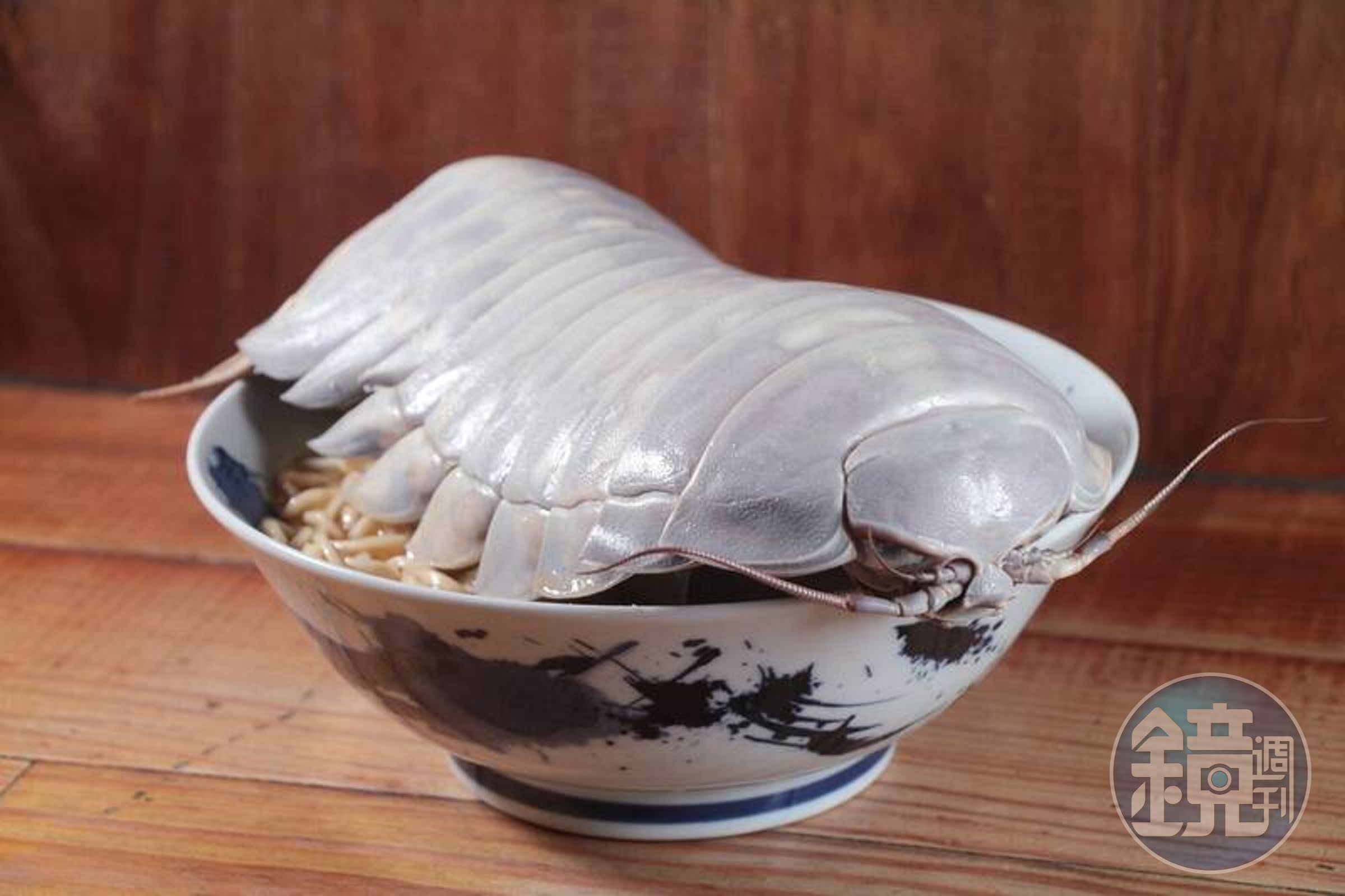 人氣拉麵「拉麵公子」近期推出限定款「大王具足蟲濃厚魚介雞白湯拉麵」，紅到韓國。（翻攝自拉麵公子臉書粉專）
