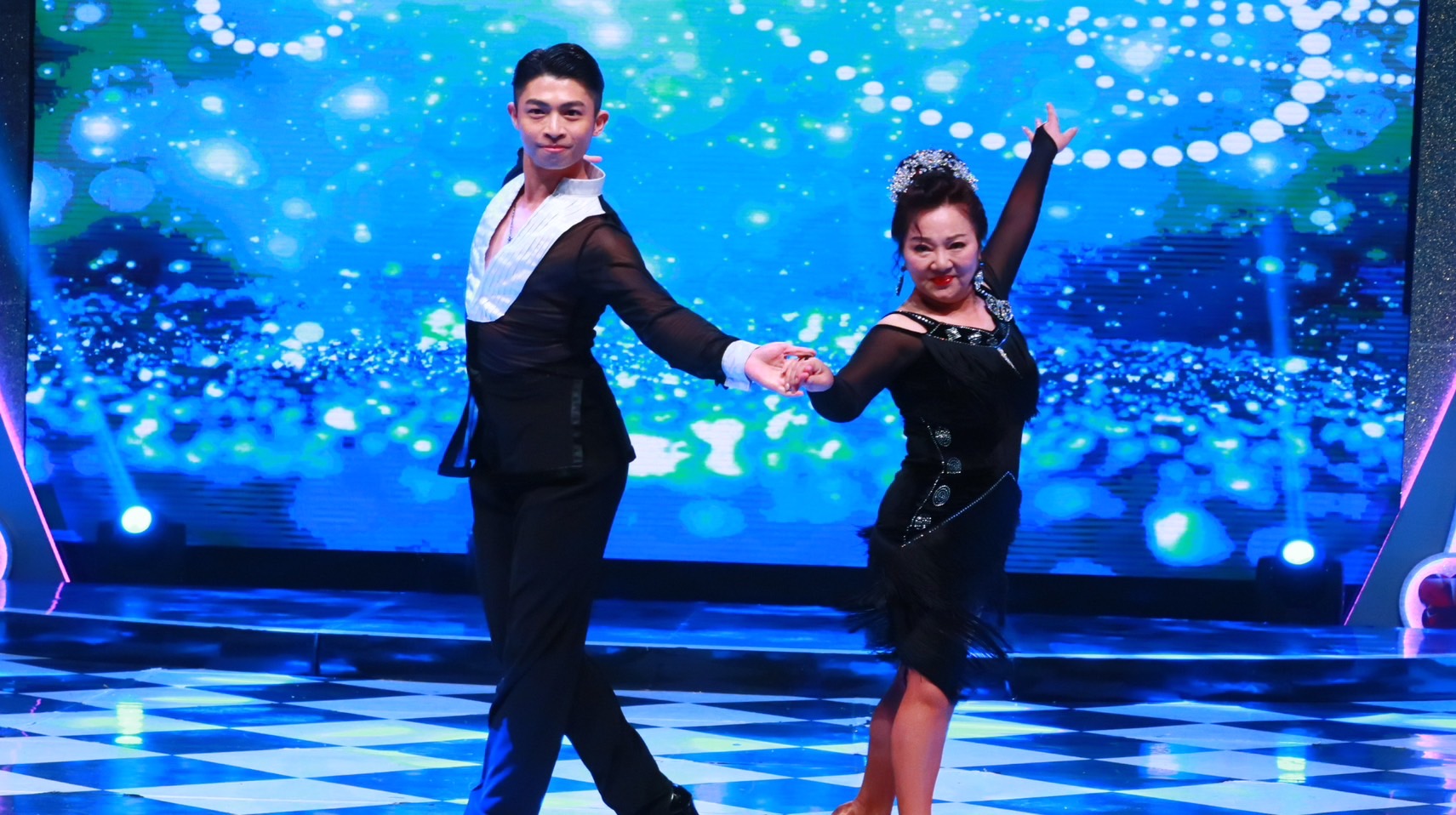 白冰冰為了節目瘦身3公斤。（中視提供）