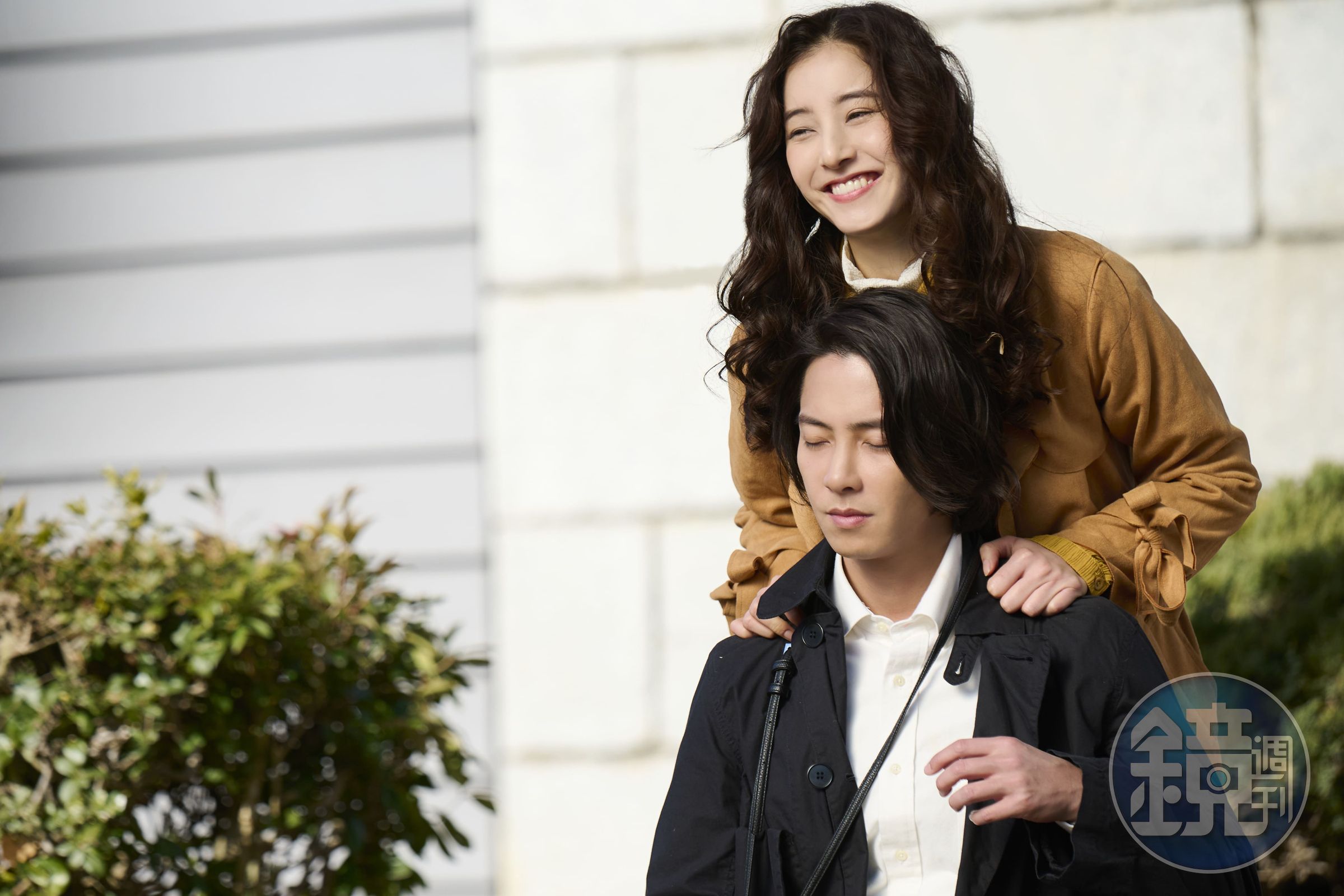 山下智久（前）與新木優子將帶著新片《SEE HEAR LOVE 看不見聽不見也愛你》於下月下旬來台宣傳。（天馬行空提供）