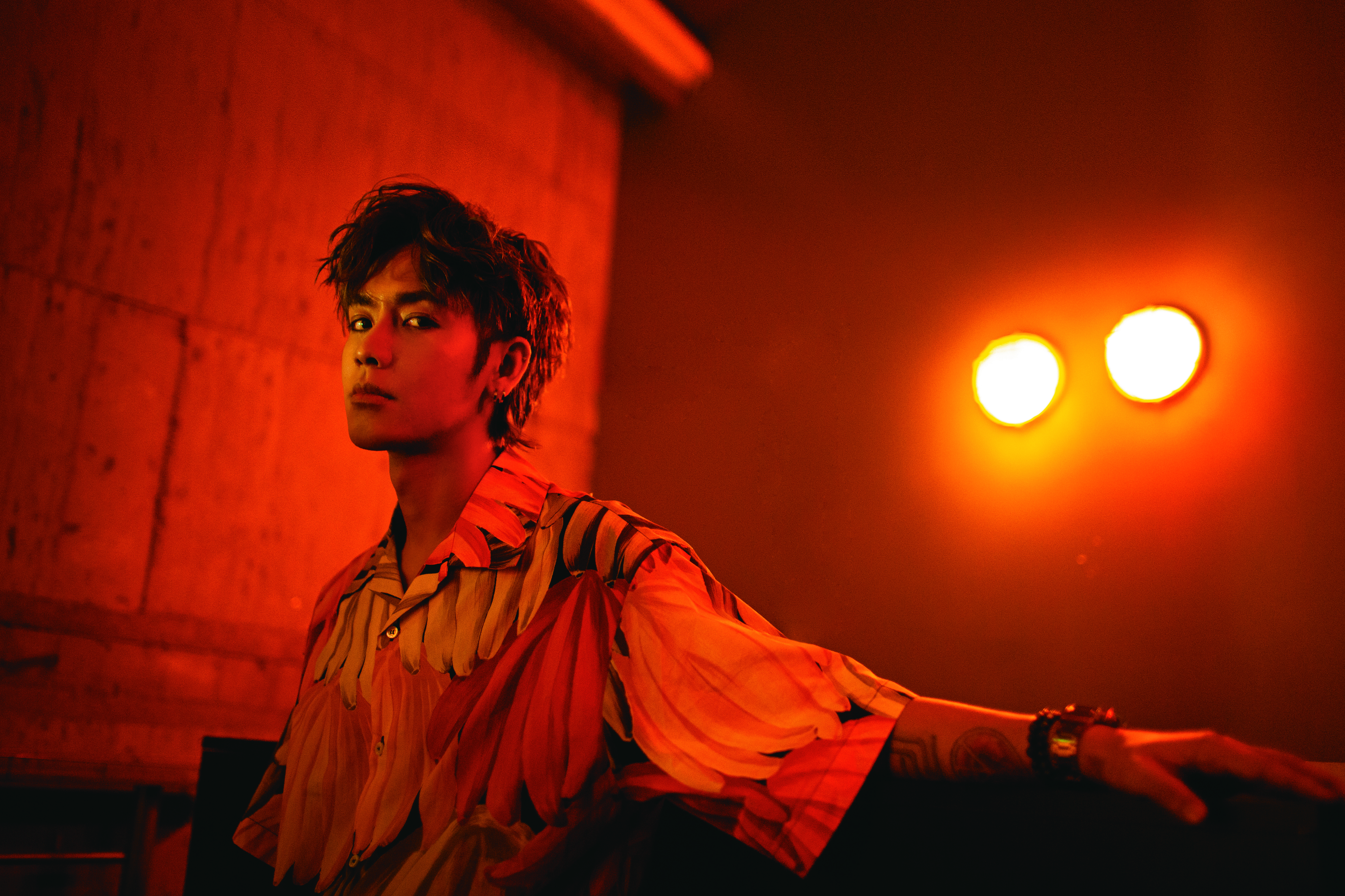 鼓鼓看似充滿活潑與青春， 但私下遠比同年齡的人還要早熟。