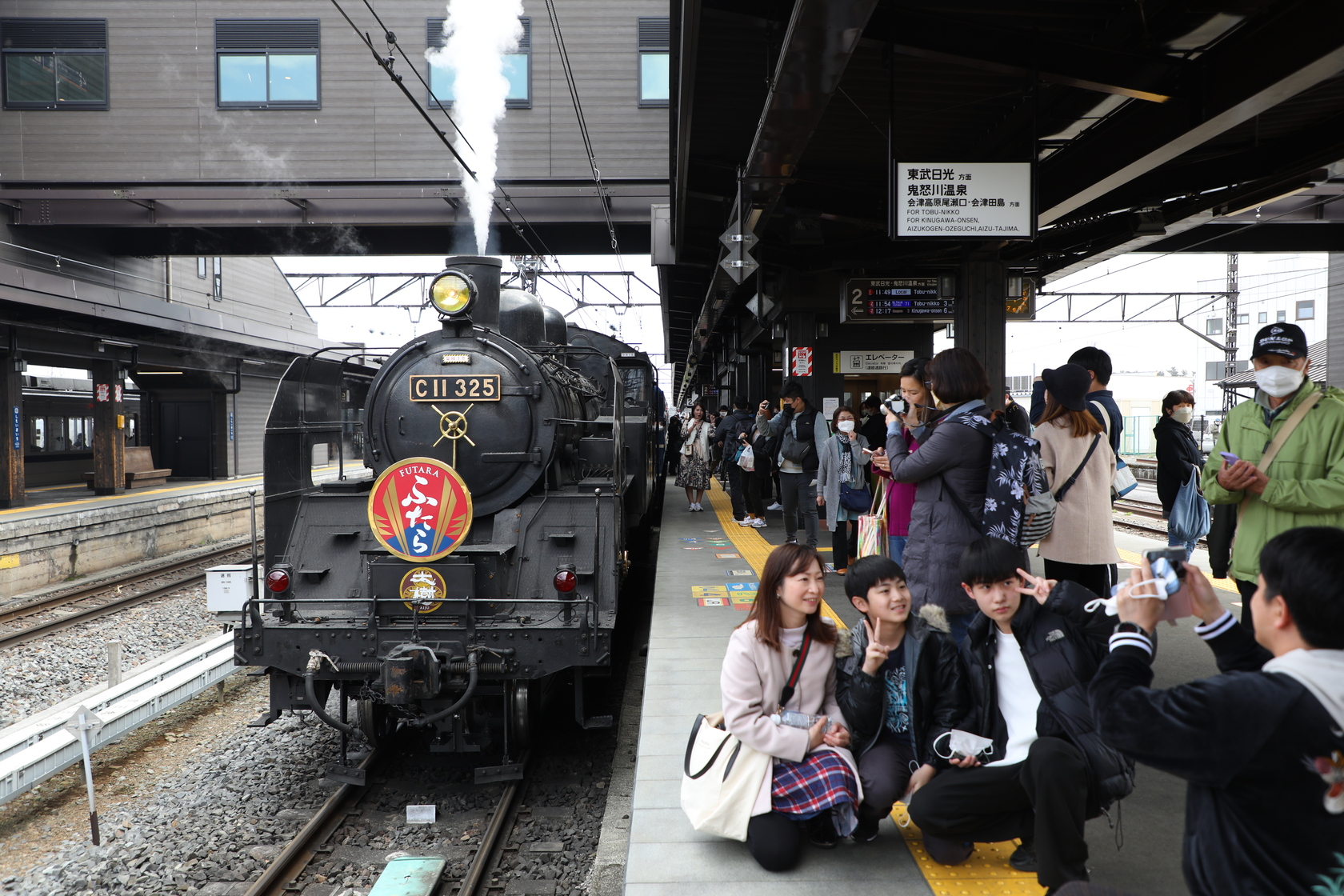 SL蒸汽火車「大樹」在2017」大樹重生上路，吸引世界各地的旅客前來搭乘。