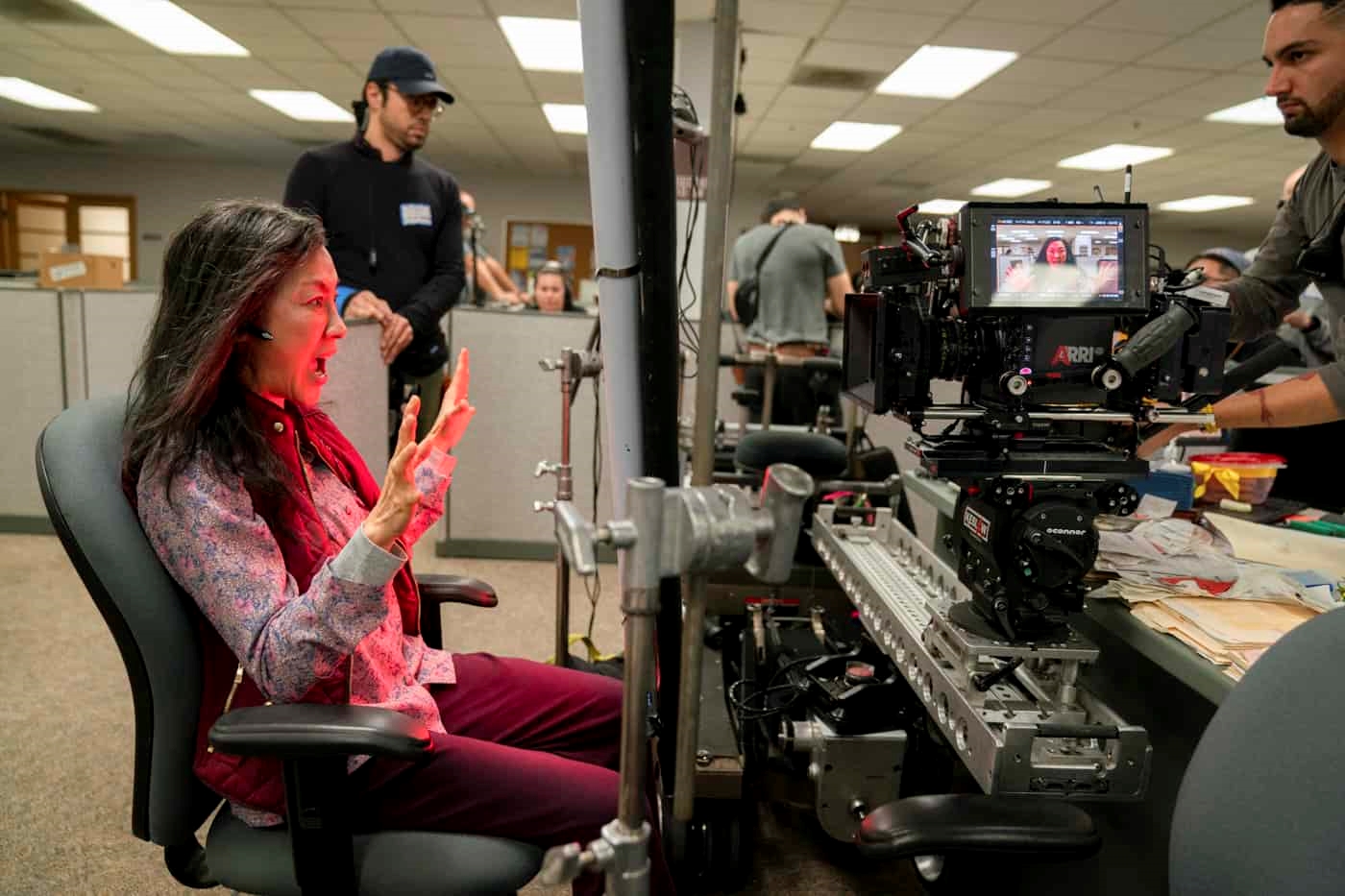 今年奧斯卡最佳影片《媽的多重宇宙》的視效鏡頭超過500顆。（翻攝自soc.org）