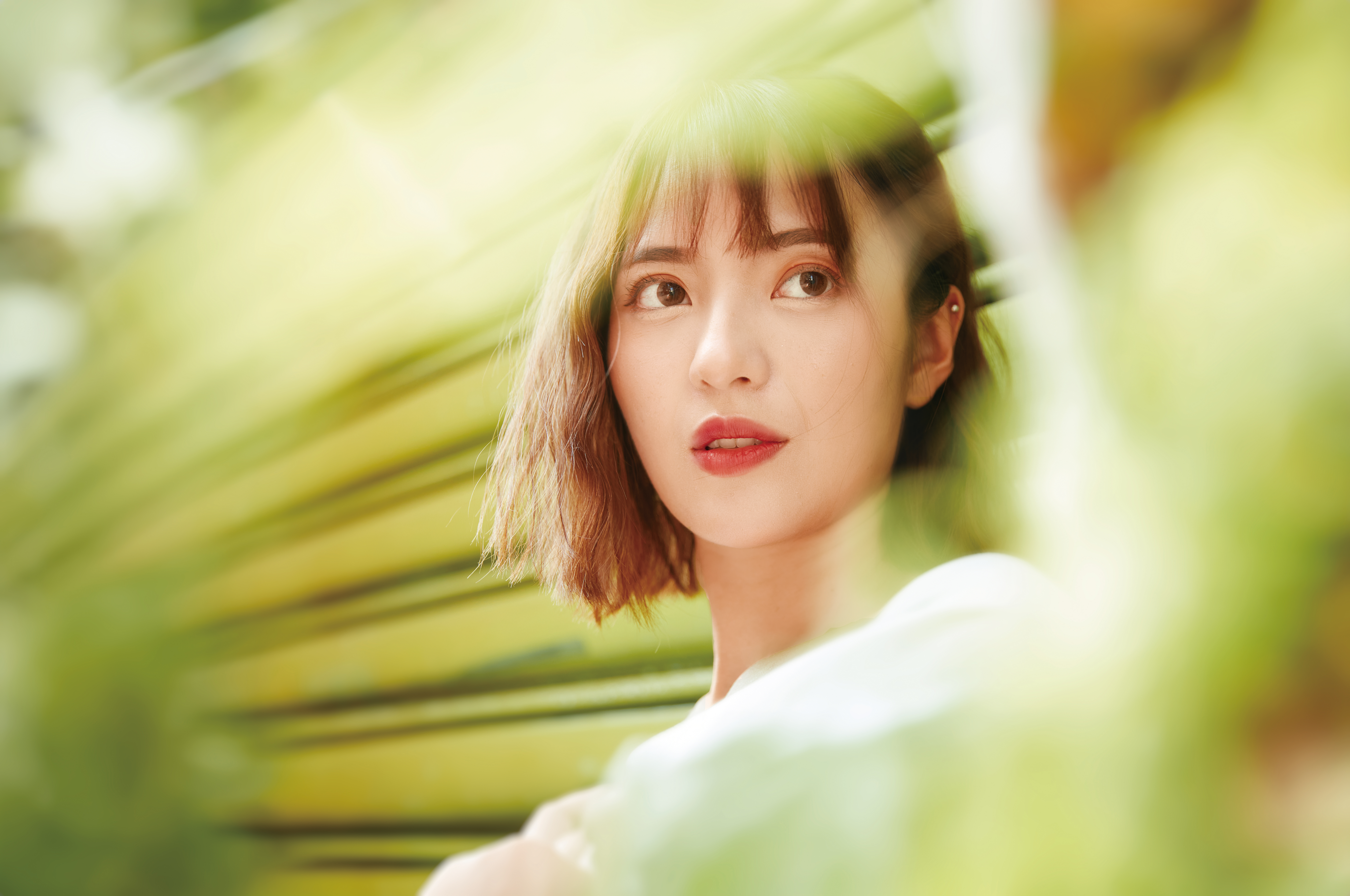 宜芳睽違四年簽約新東家，再闖演藝圈。